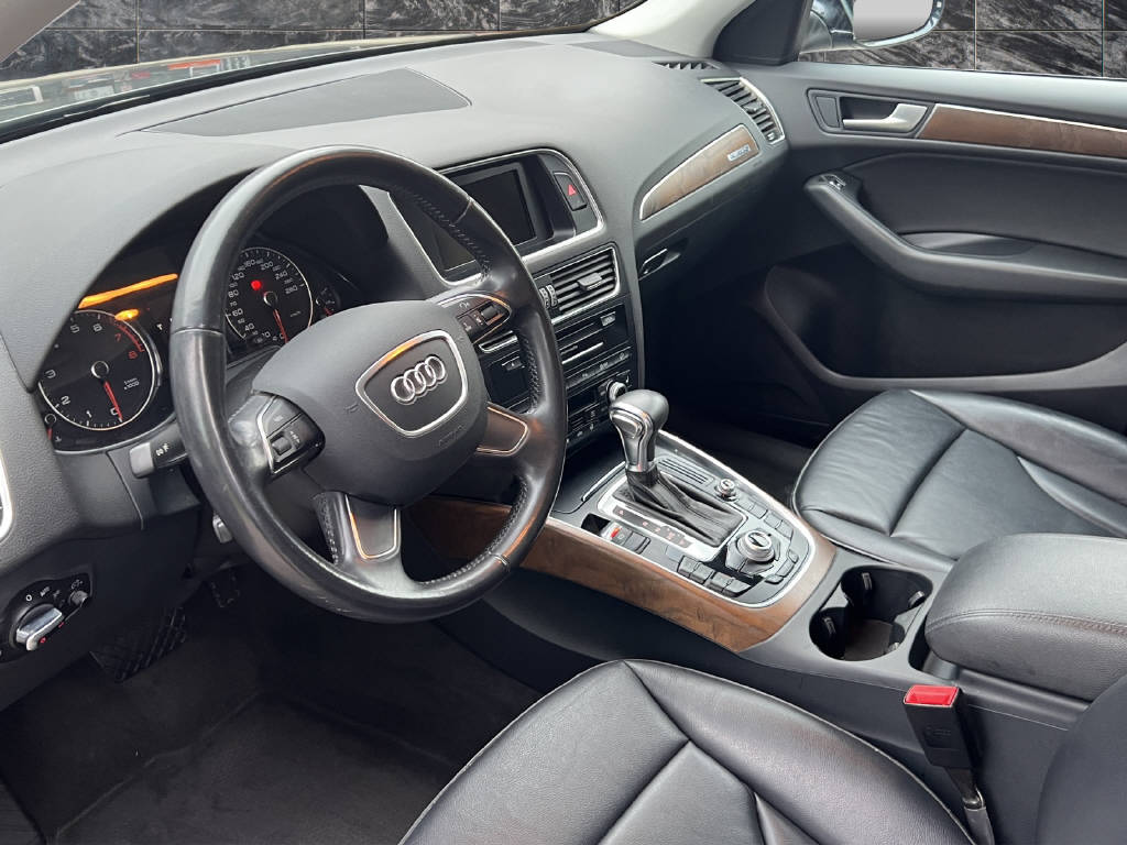 AUDI Q5 2.0 TFSI quattro T-Tronic - 7