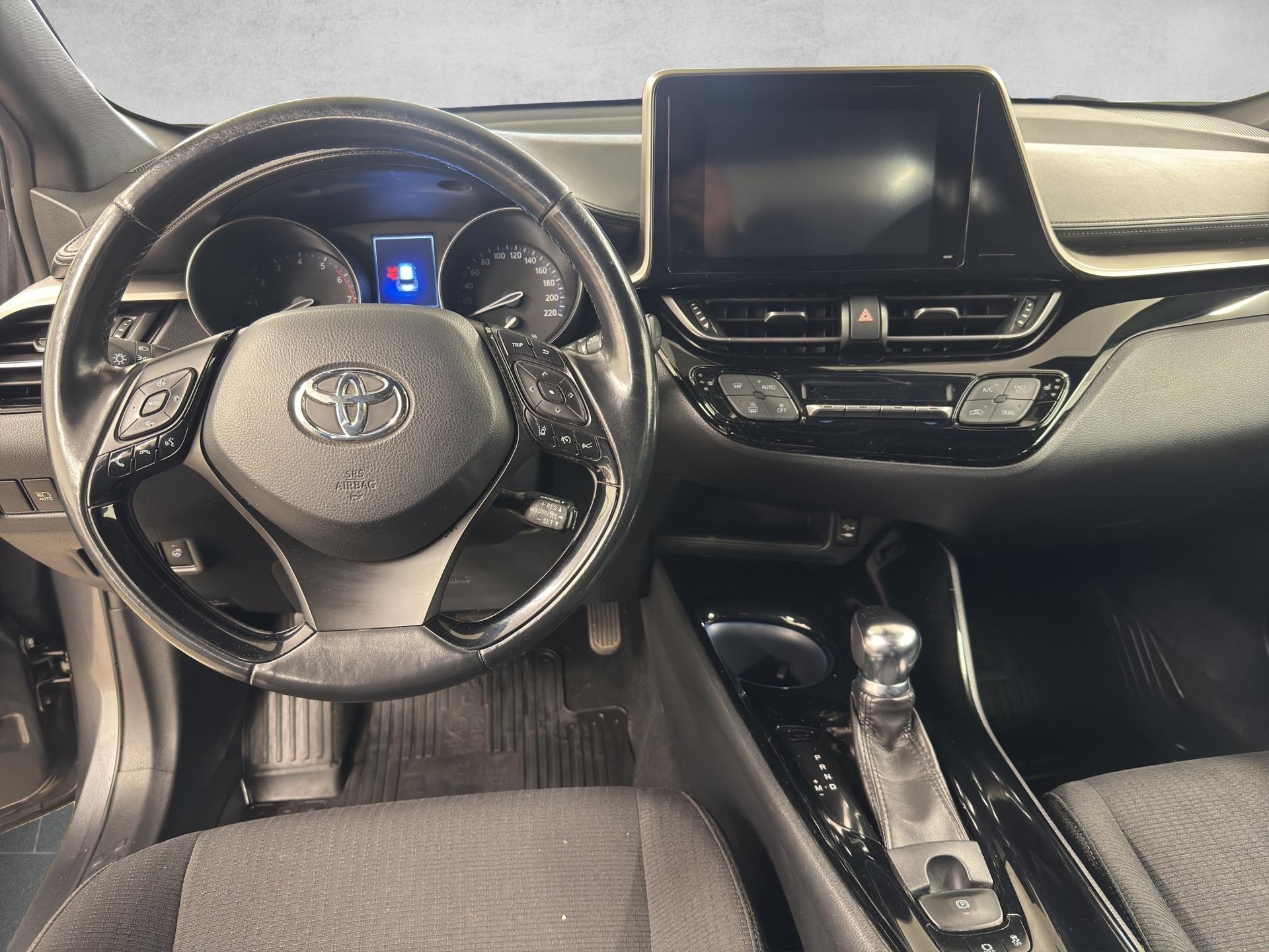 TOYOTA C-HR 1.2 Turbo Trend 4WD Multidrive S - 11