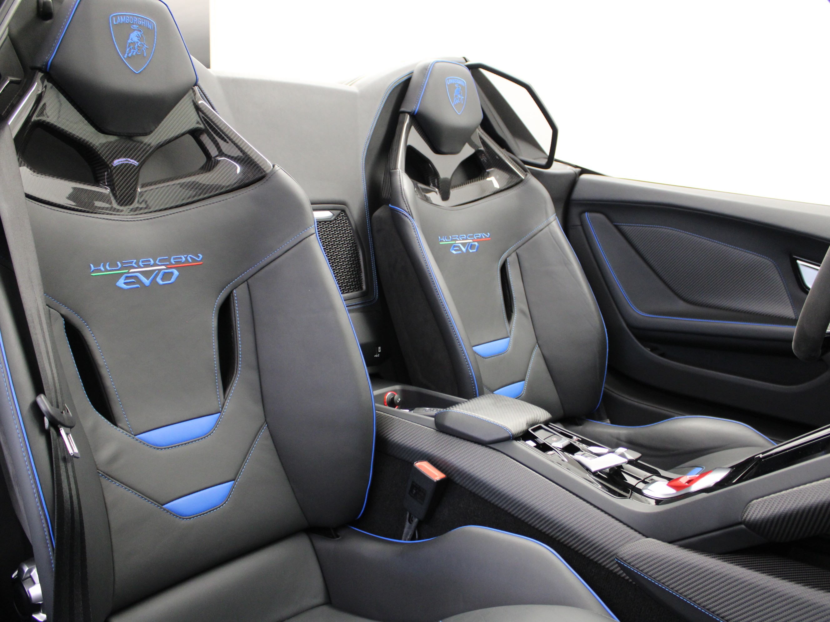 Huracan EVO Spyder DCT thumbnail n°7