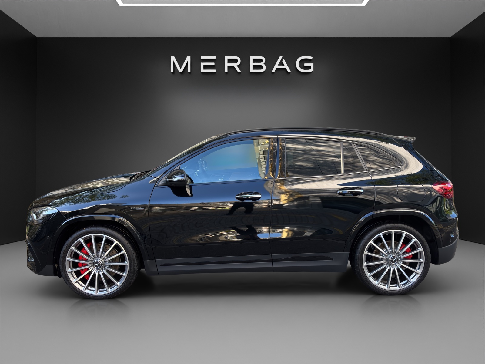 MERCEDES-BENZ GLA AMG 45 S 4Matic+ 8G-DCT - 6