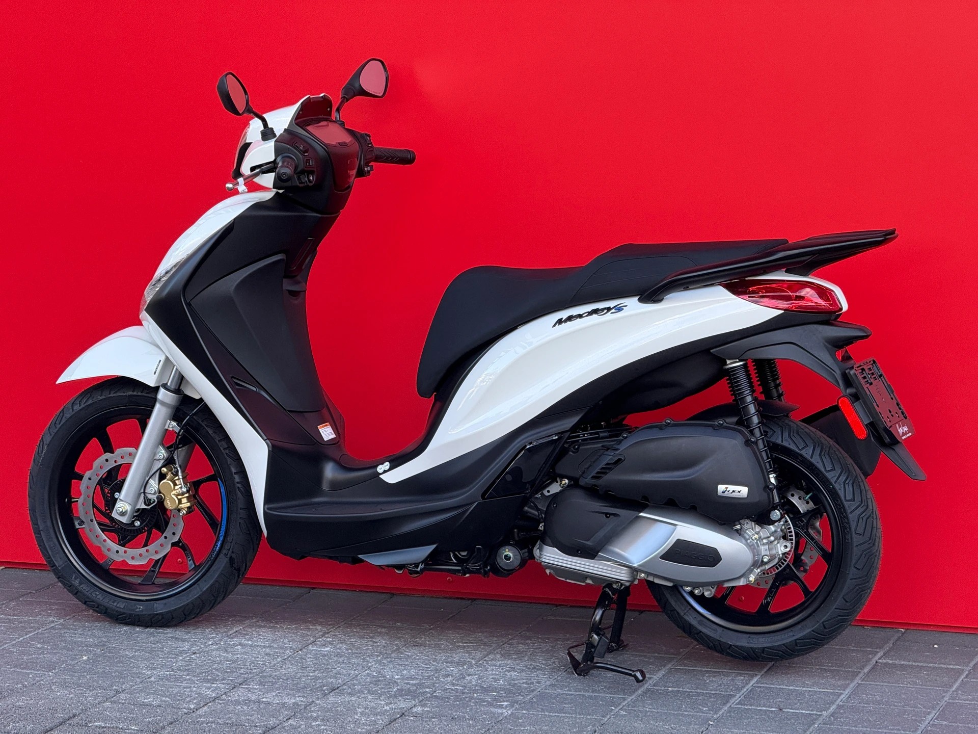 PIAGGIO Medley 200 Sport ABS E5+ - 5