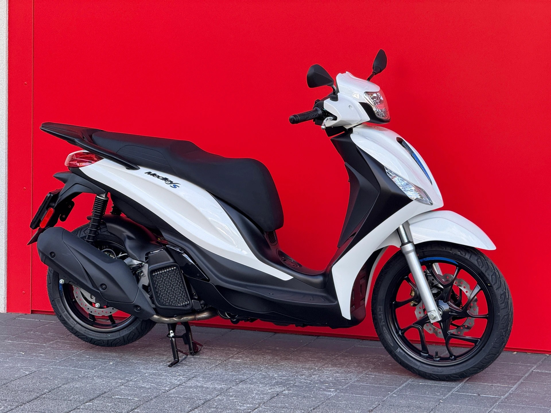 PIAGGIO Medley 200 Sport ABS E5+ - 12