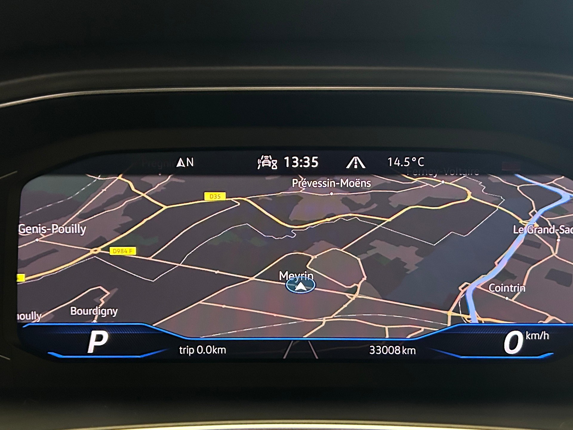 VW T-Roc Cabriolet 1.5 TSI R-Line DSG - 18