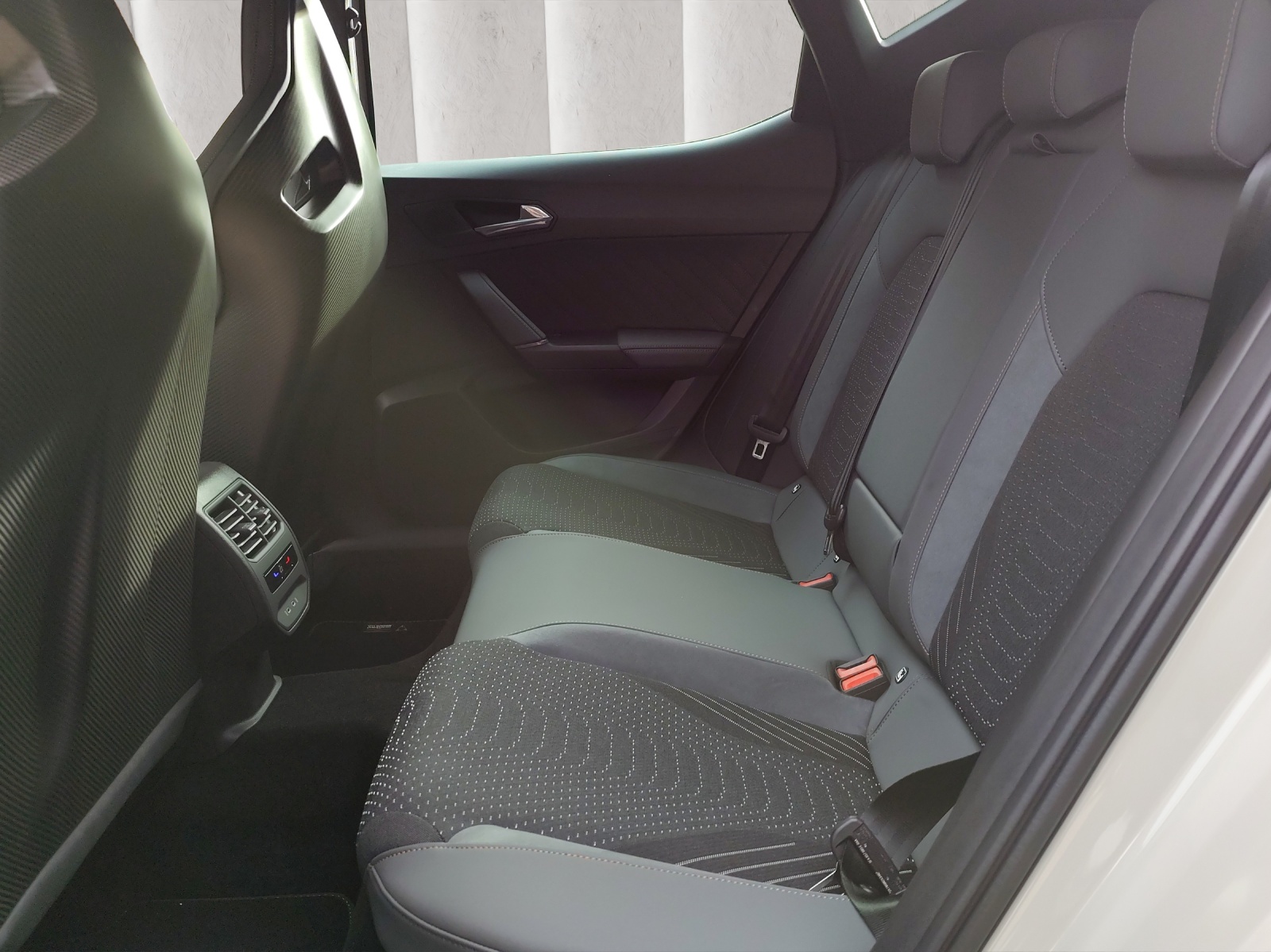 CUPRA LEON 2.0 TSI VZ DSG - 10