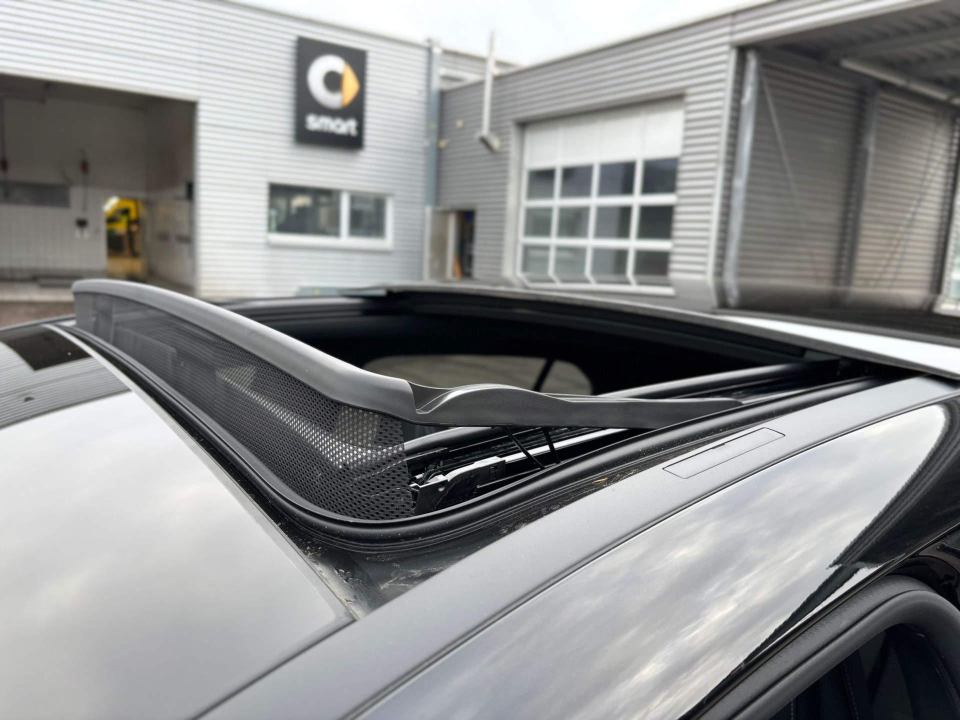 MERCEDES-BENZ A 35 AMG 4Matic - 14