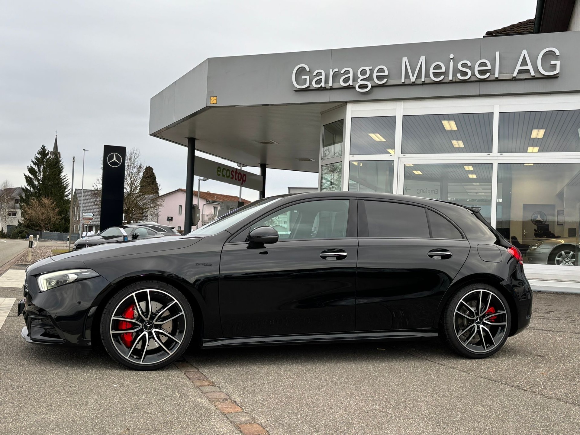 MERCEDES-BENZ A 35 AMG 4Matic - 6