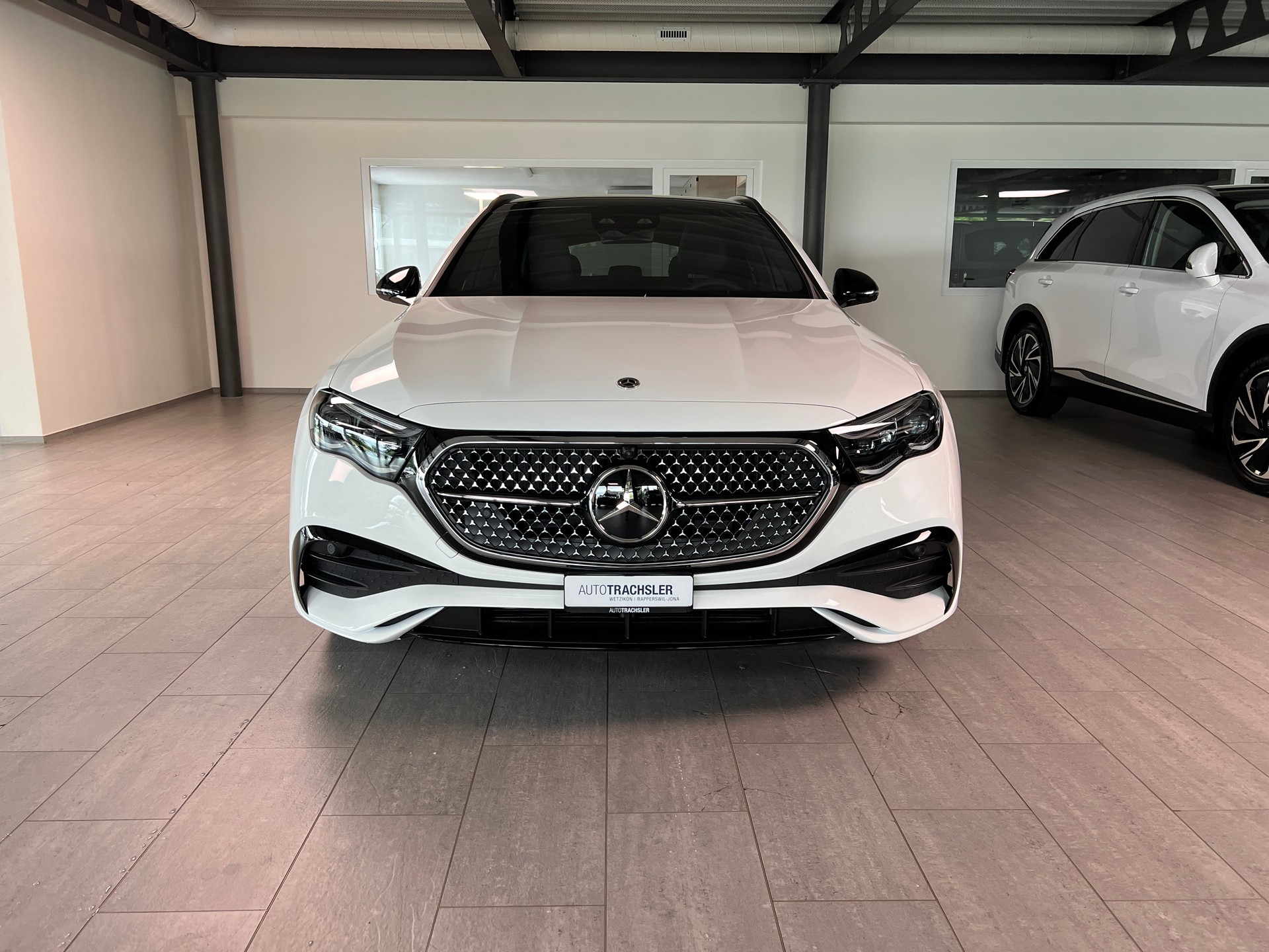 MERCEDES-BENZ E 220 d T 4Matic 9G-Tronic - 2