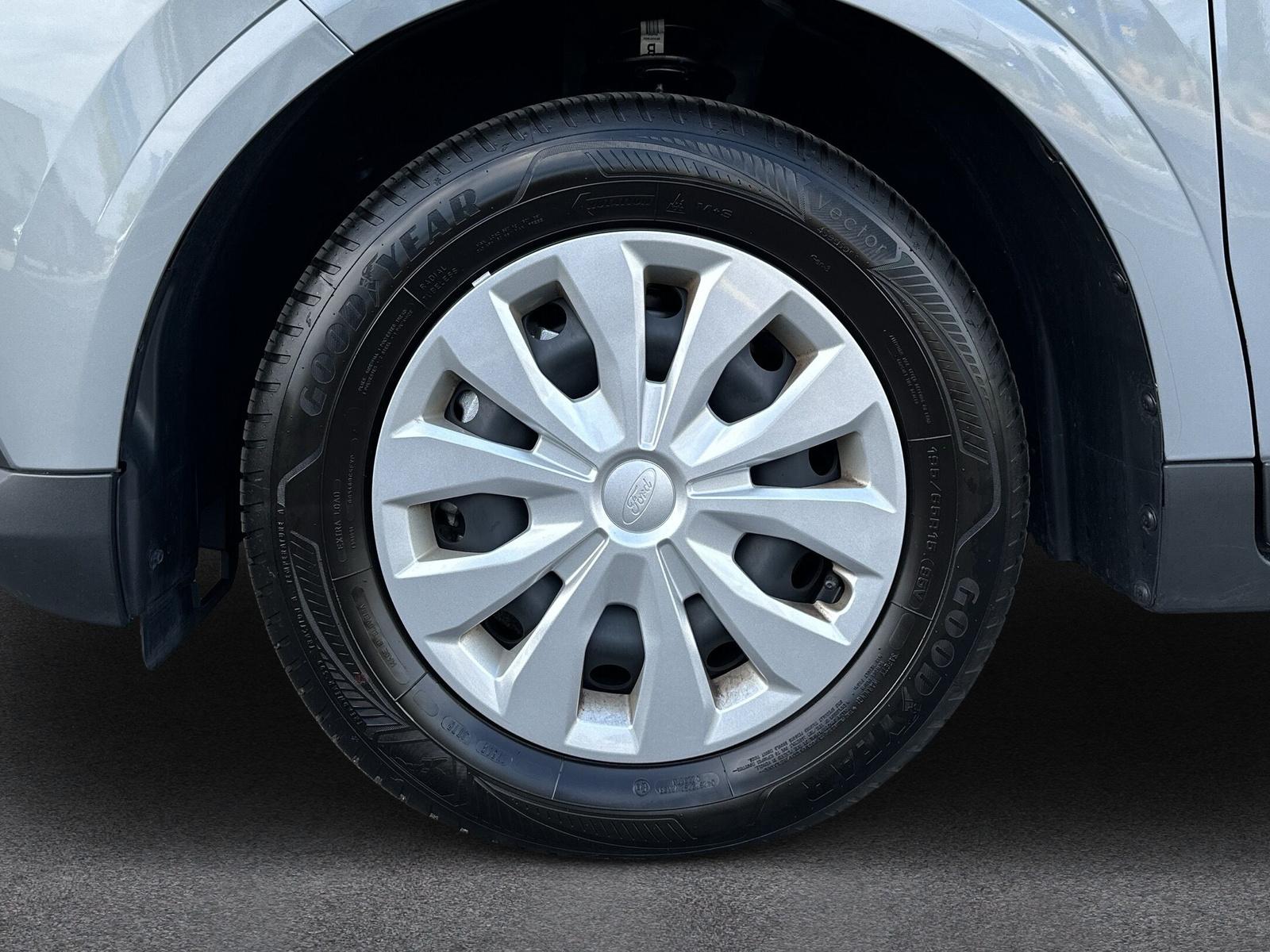 FORD Tourneo Courier 1.0 EcoBoost Trend (CH) - 10