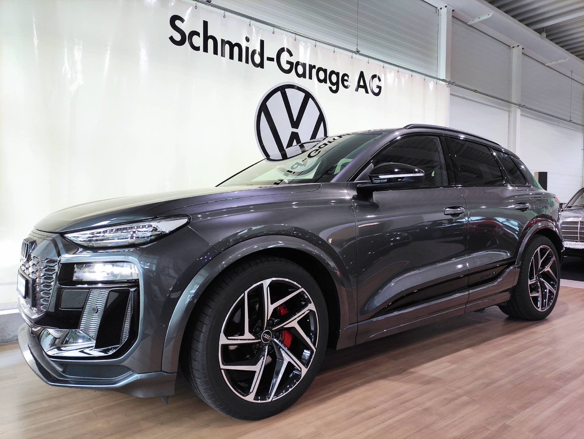 AUDI Q6 e-tron S-Line quattro - 2