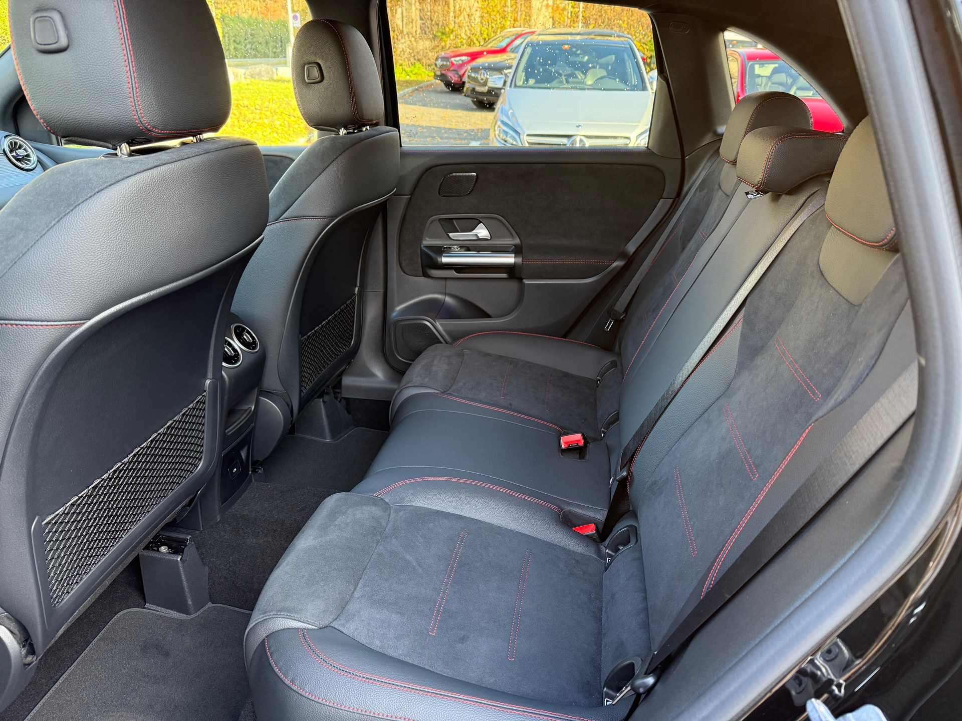 MERCEDES-BENZ B 200 7G-DCT - 6