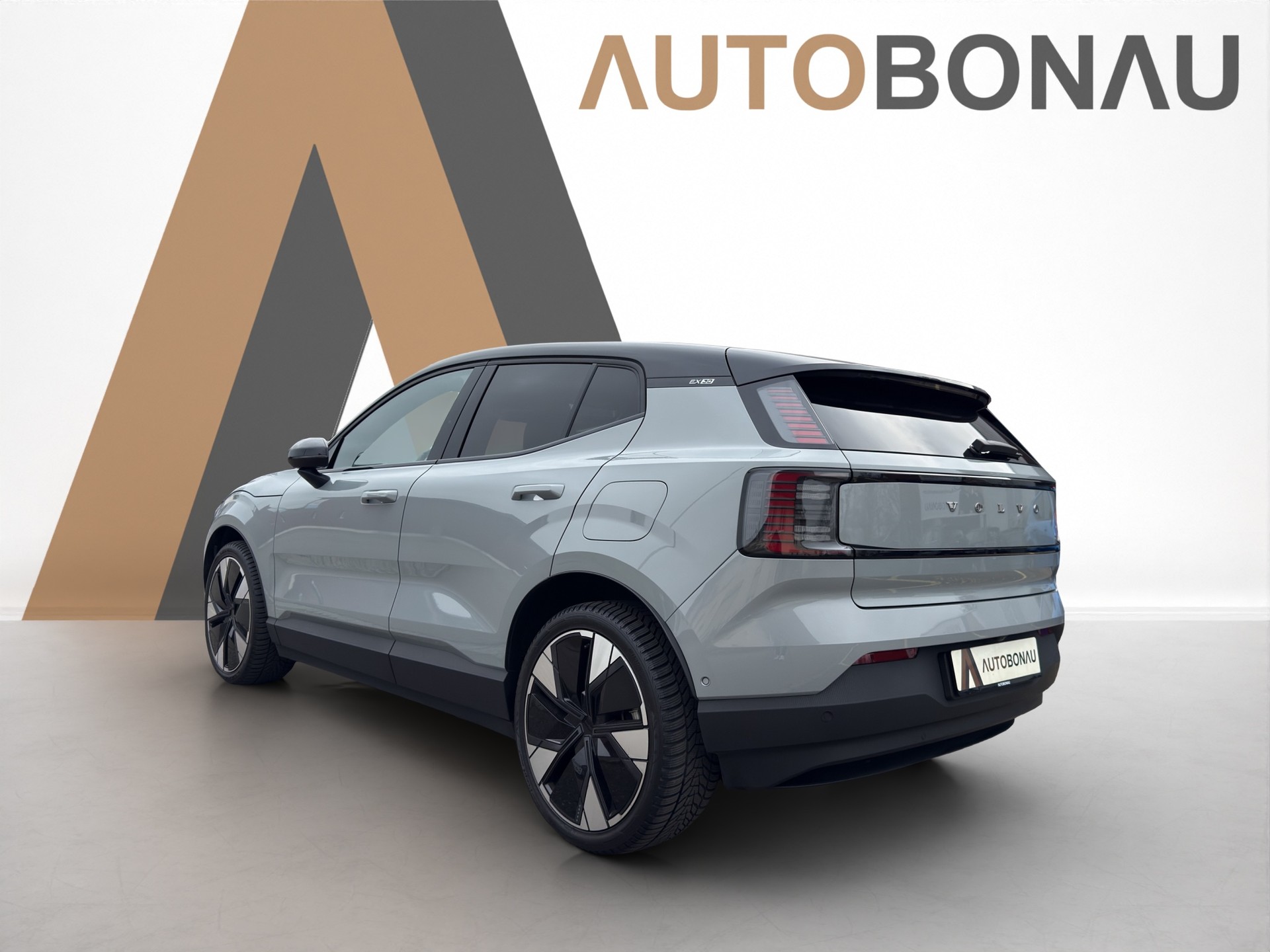 VOLVO EX30 E60 Twin Ultra Performance AWD Tailored Wool - 3