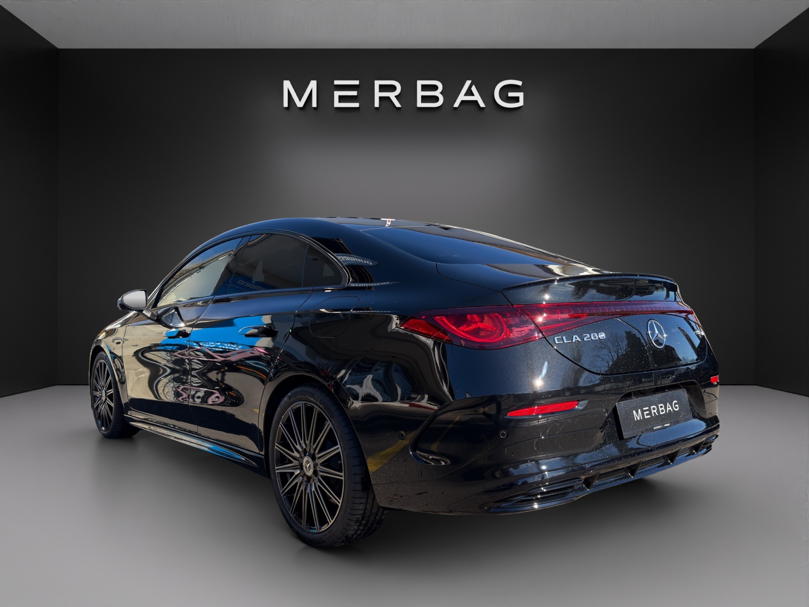 MERCEDES-BENZ CLA 200 8G-DCT 4Matic - 5