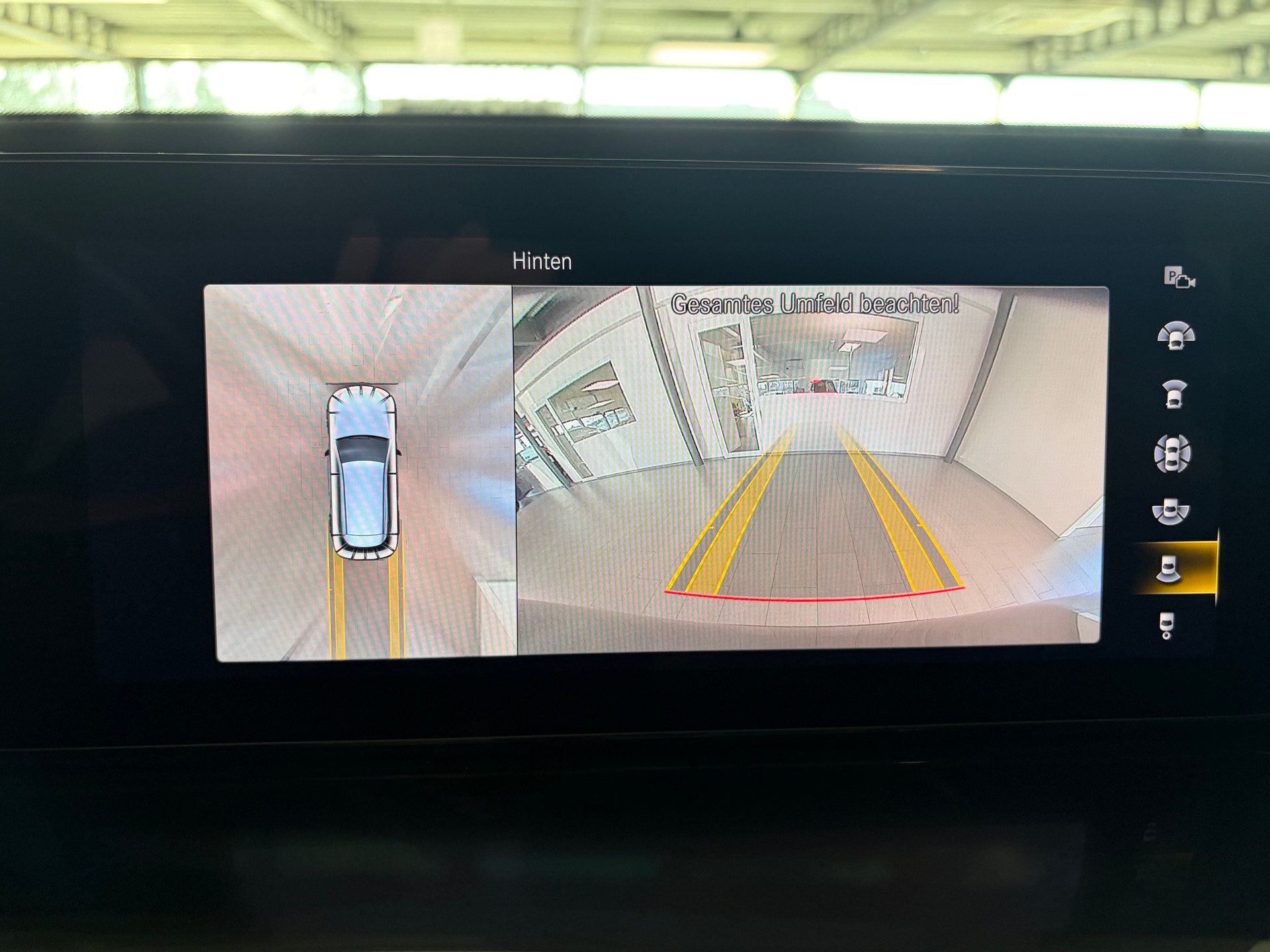 MERCEDES-BENZ EQC 400 4Matic - 12