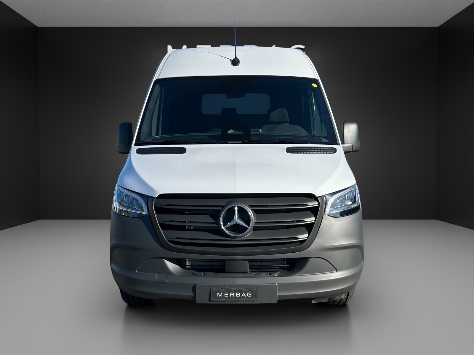 MERCEDES-BENZ Sprinter 317 CDI Standard 9G-TRONIC - 2