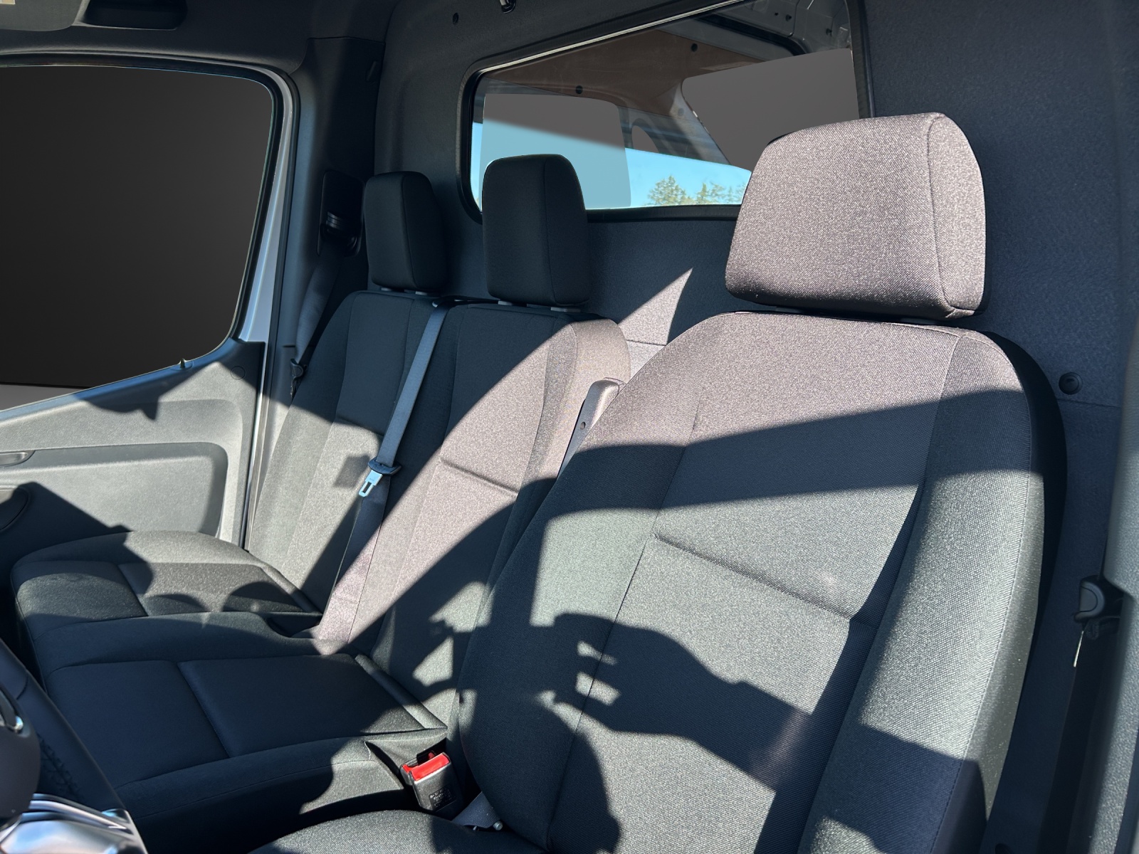 MERCEDES-BENZ Sprinter 317 CDI Standard 9G-TRONIC - 11