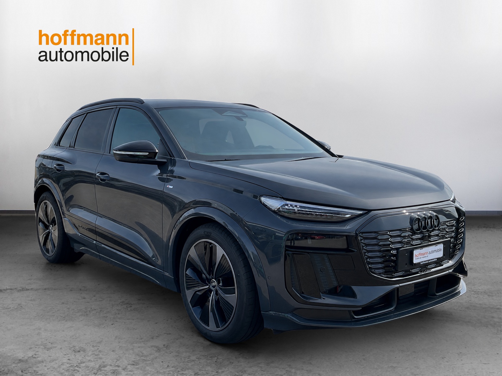 AUDI Q6 e-tron quattro - 3