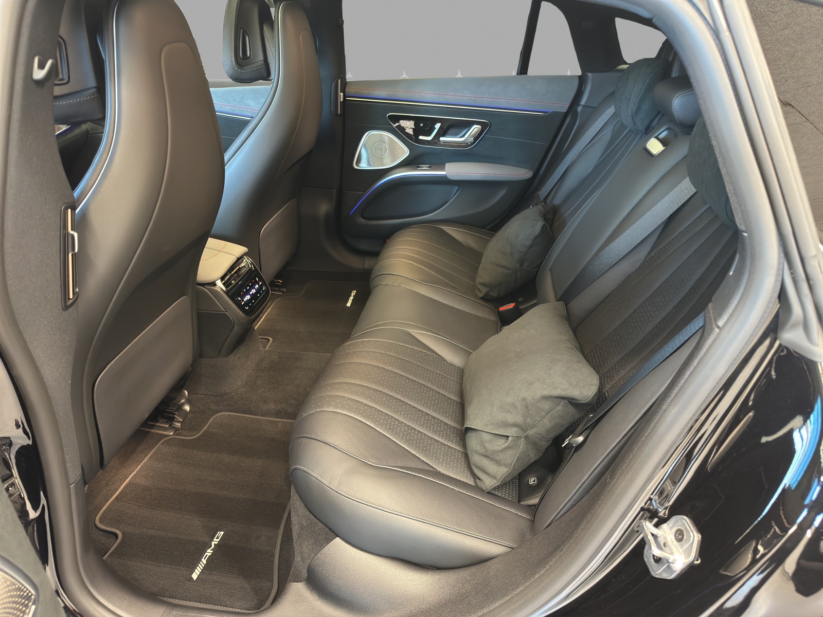 MERCEDES-BENZ EQS 580 AMG Line 4Matic - 14