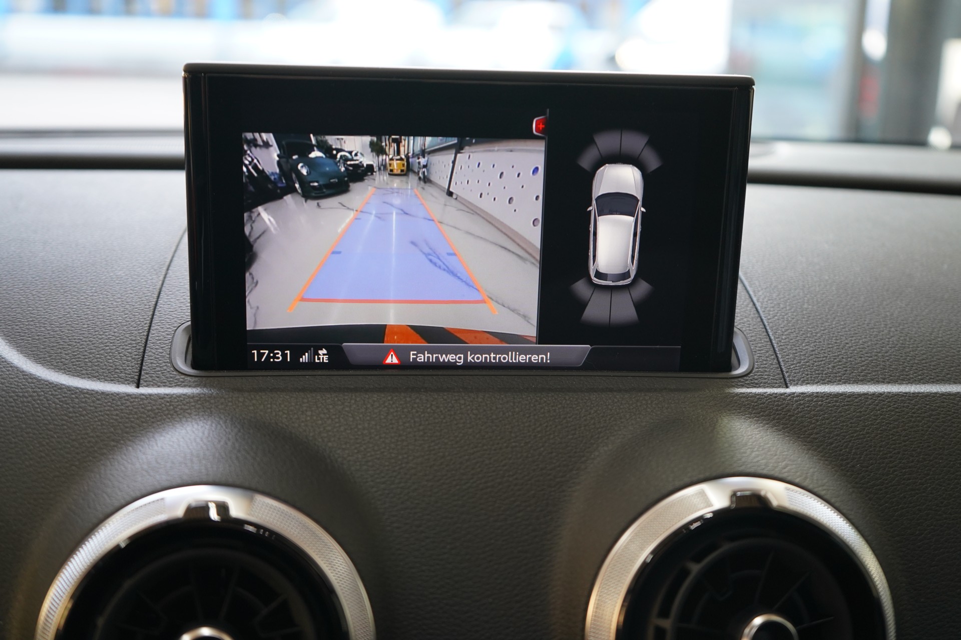 AUDI RS3 Sportback 2.5 TSI quattro S-tronic / Individual Orange ** - 21