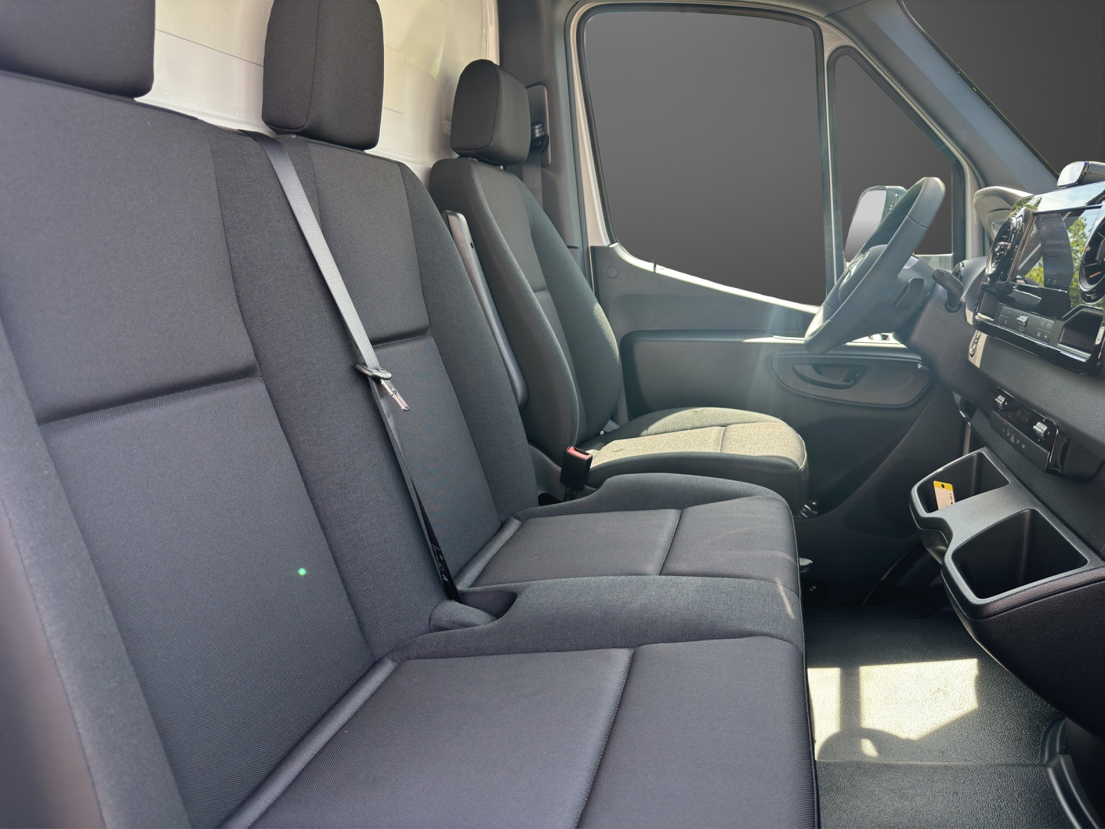 MERCEDES-BENZ Sprinter 319 CDI Lang 9G-TRONIC - 9