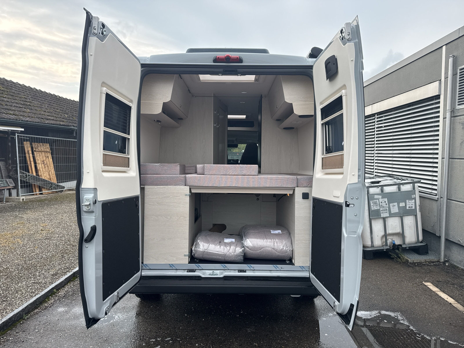 TOURNE MOBIL 180 PS Cruise / Heavy / Automat - 6