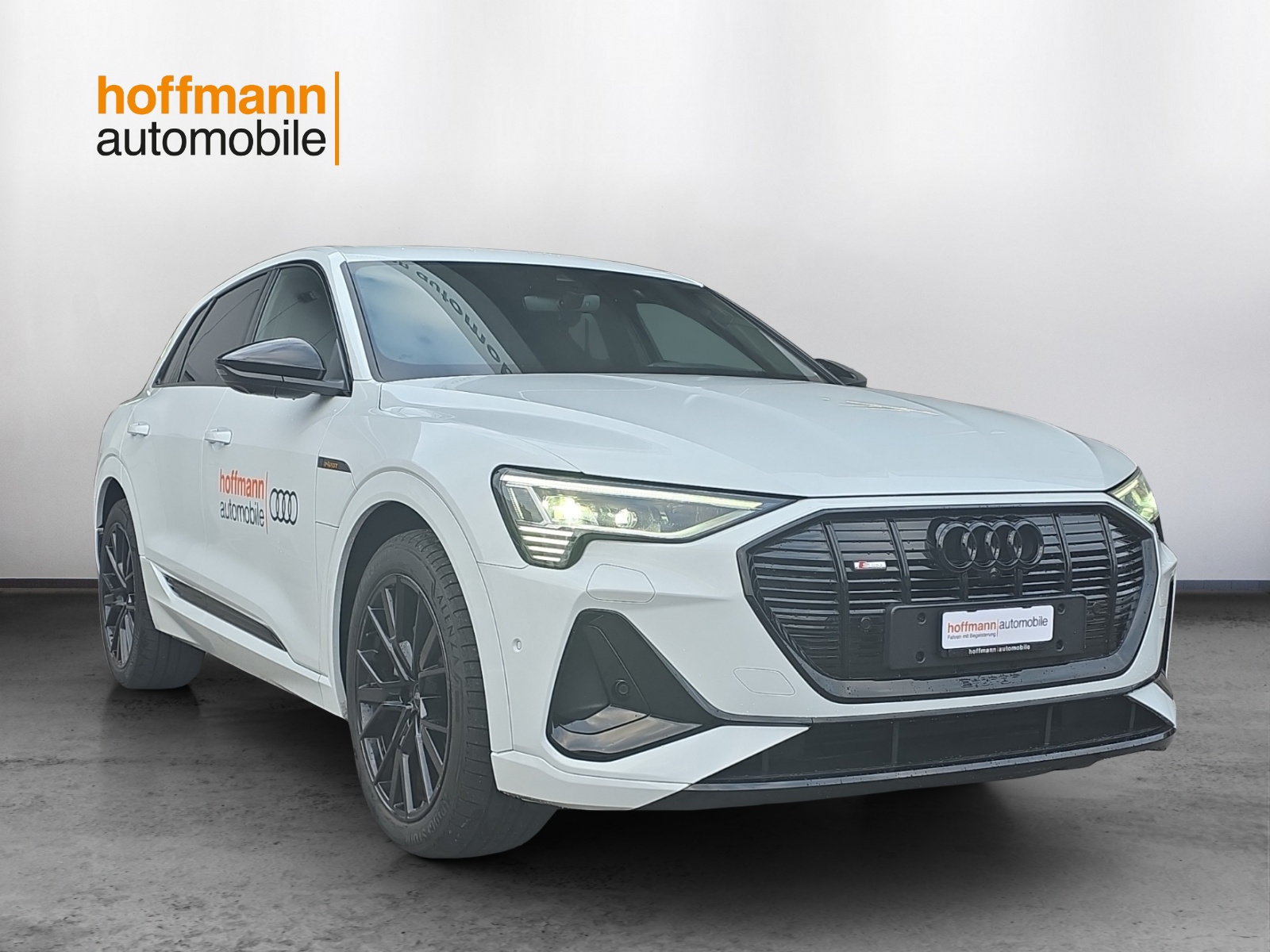 AUDI e-tron 55 S Line Black Edition quattro - 3