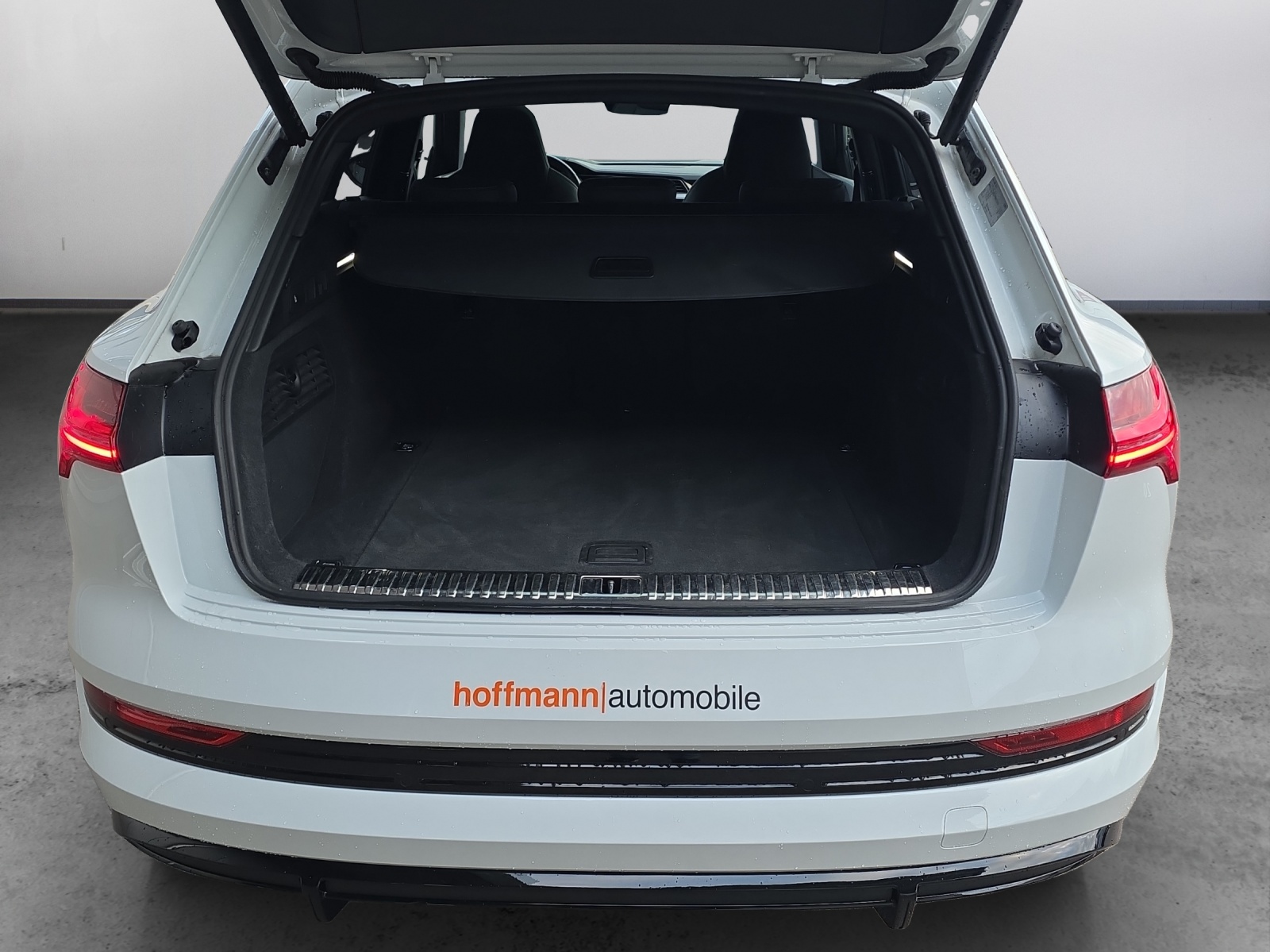 AUDI e-tron 55 S Line Black Edition quattro - 12