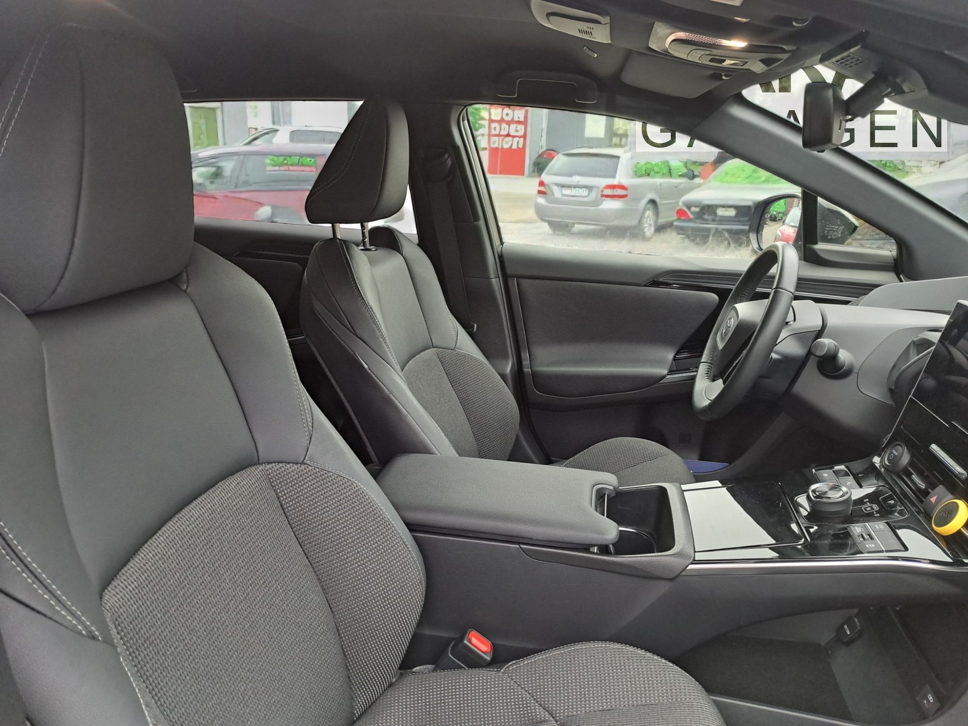 TOYOTA bZ4X Style 71,4 kWh 4WD - 7