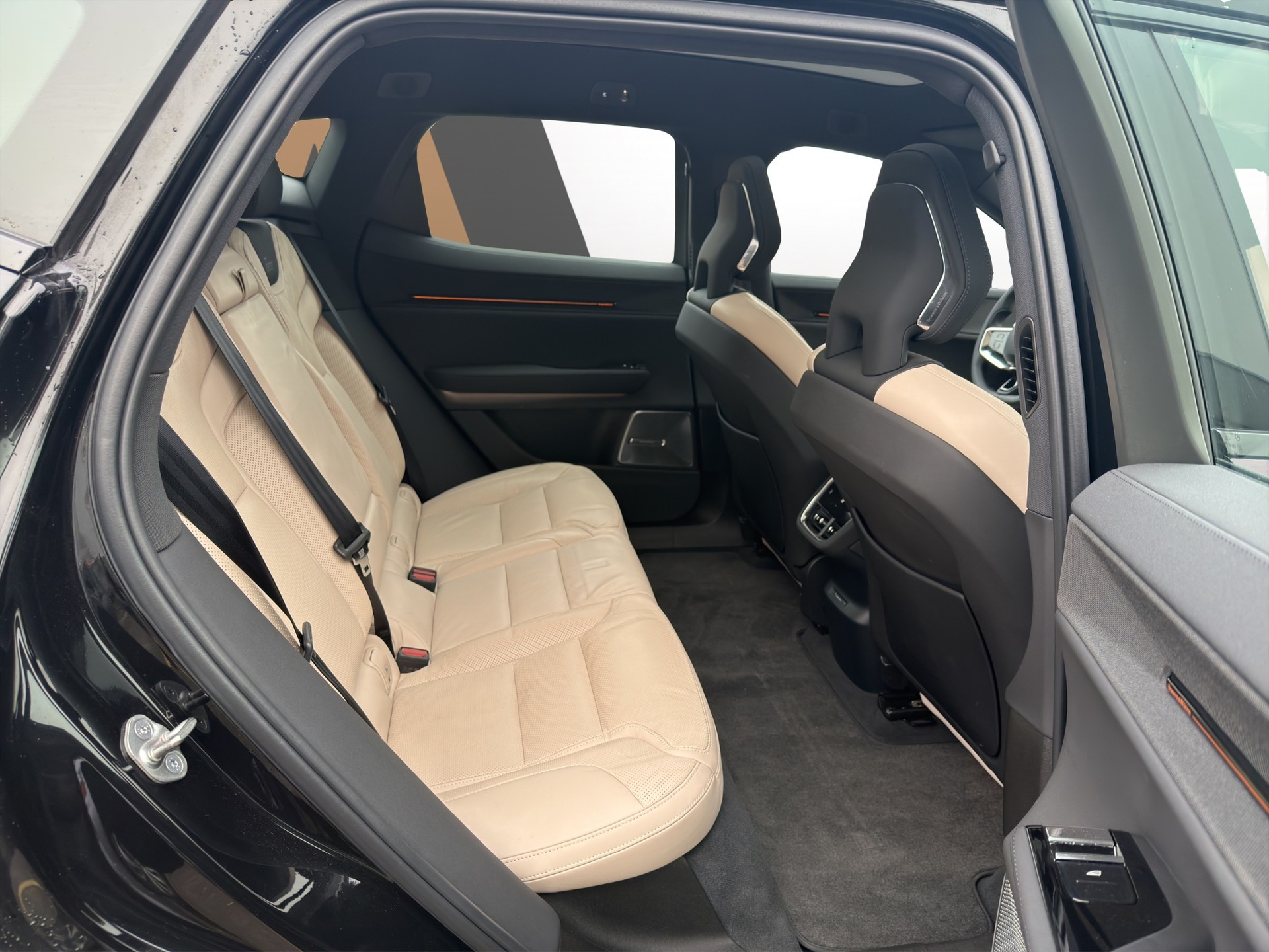 POLESTAR Polestar 3 Long Range Dual Plus Pilot 111 kWh MY24 - 12