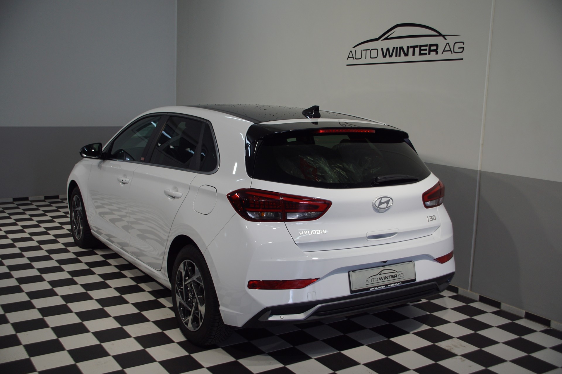 HYUNDAI i30 1.5 T-GDi Vertex *swiss* 48V MH DCT - 9