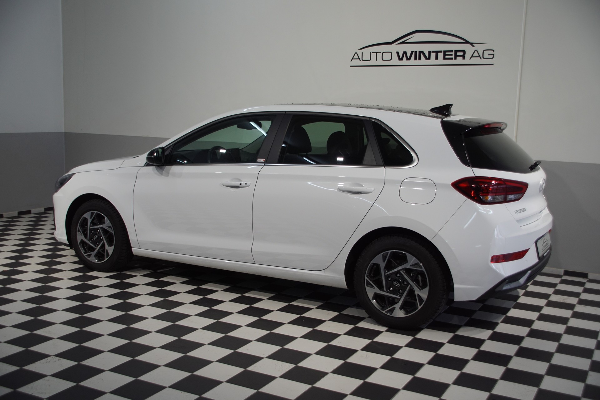 HYUNDAI i30 1.5 T-GDi Vertex *swiss* 48V MH DCT - 11