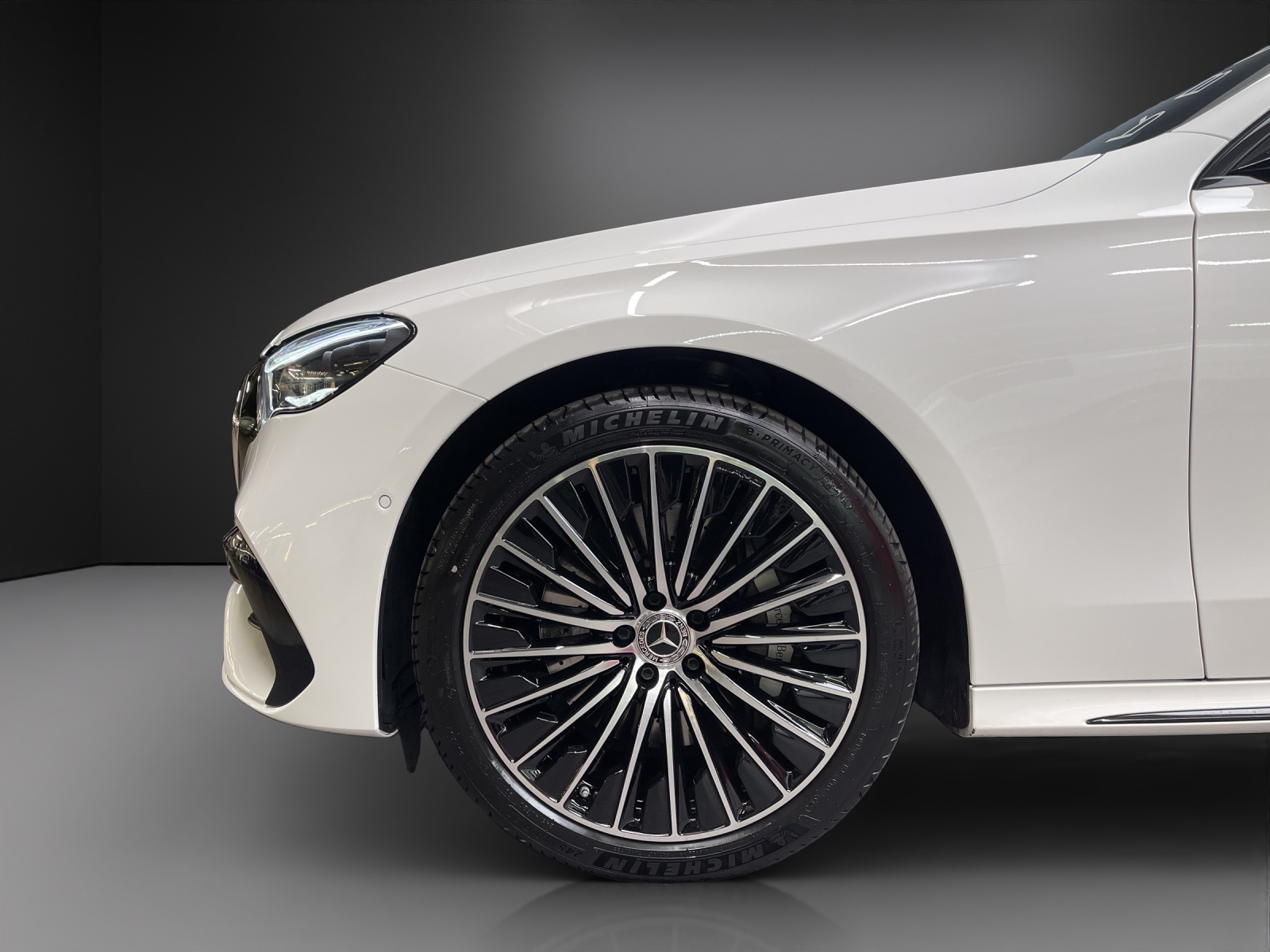 MERCEDES-BENZ E 300 e 9G-Tronic - 6