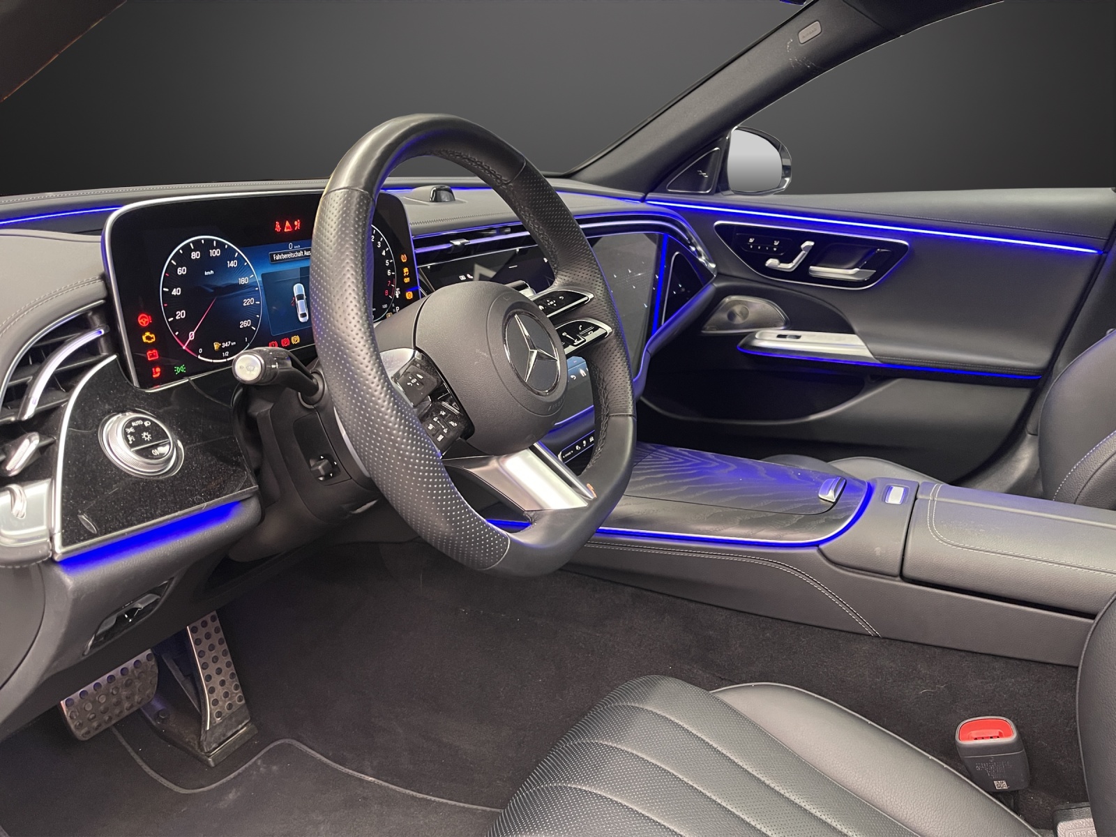 MERCEDES-BENZ E 300 e 9G-Tronic - 8