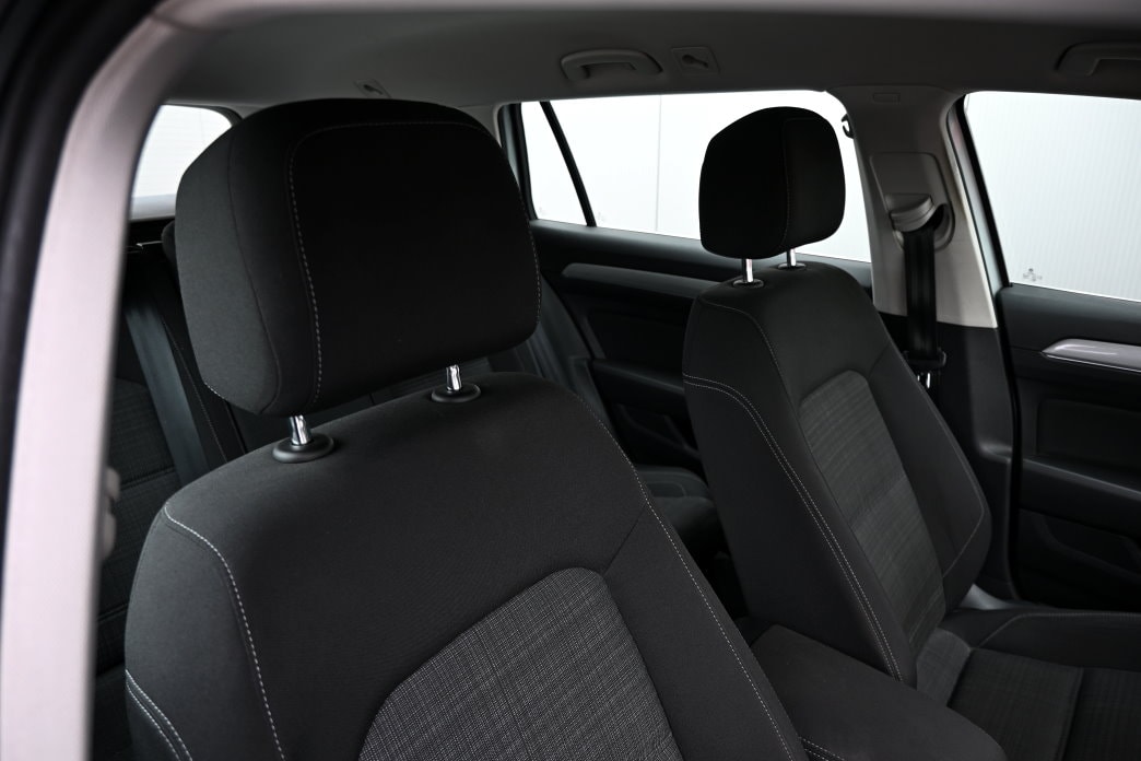 VW Passat 2.0 TDI BMT Business - 6