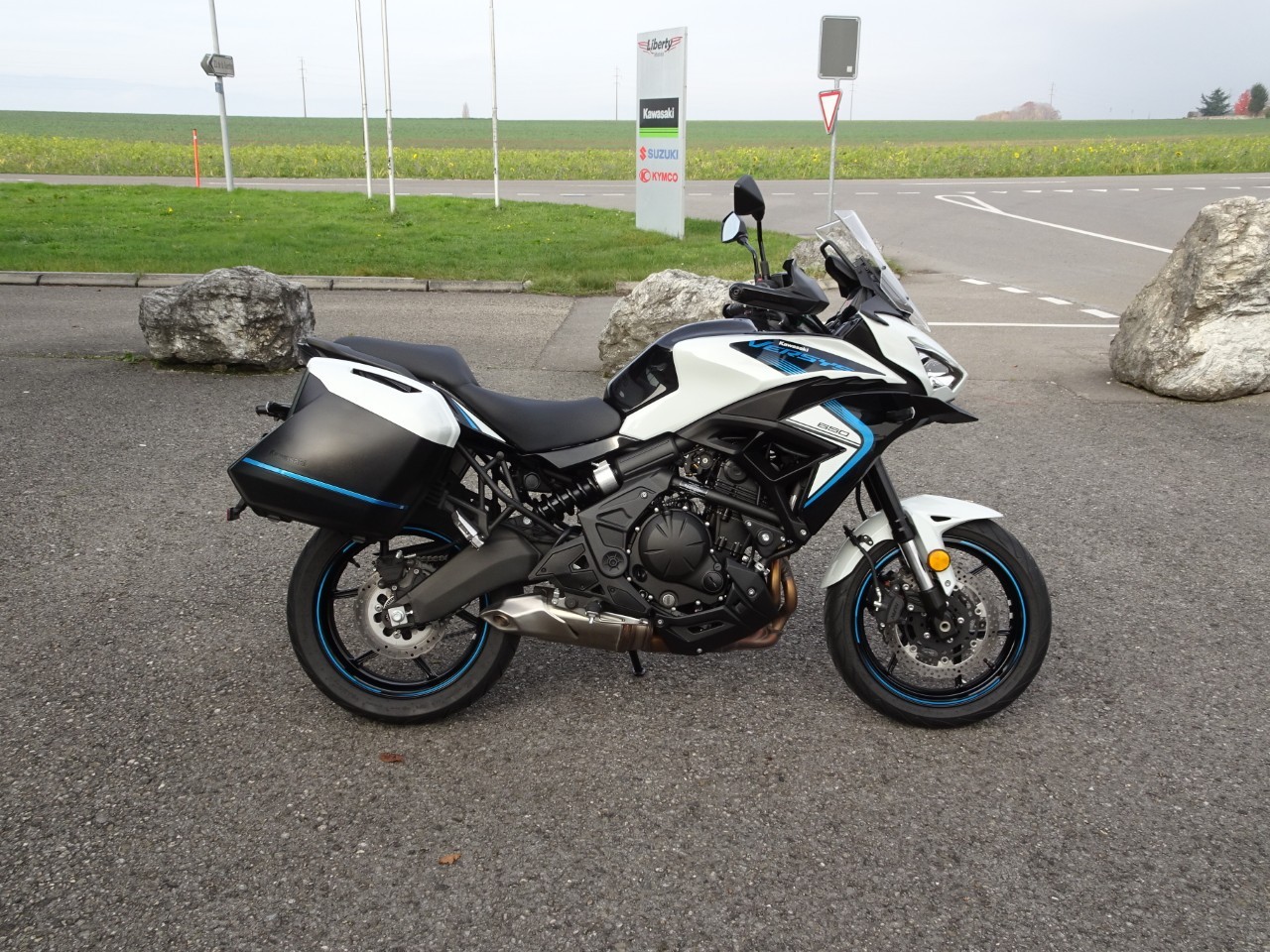 KAWASAKI Versys 650 Tourer (35kW)