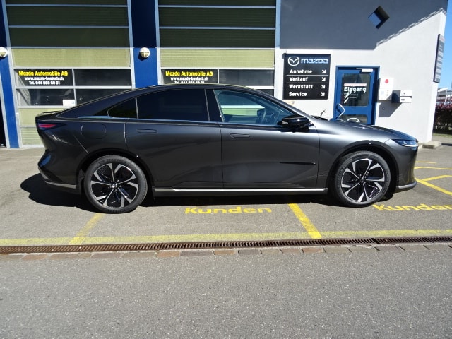 MAZDA 6e Takumi - 3