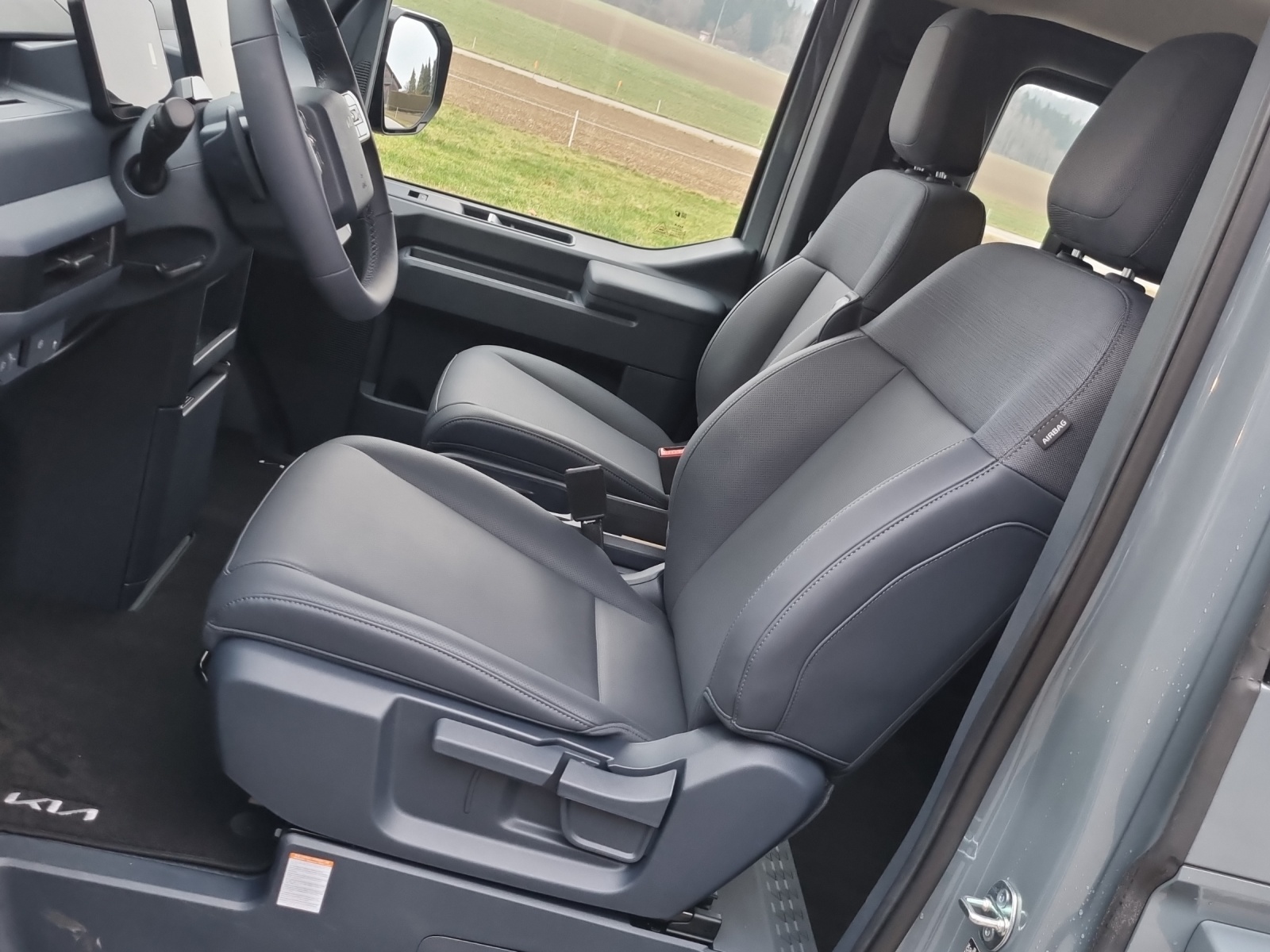 KIA PV5 Passenger 71.2 kWh Plus - 7