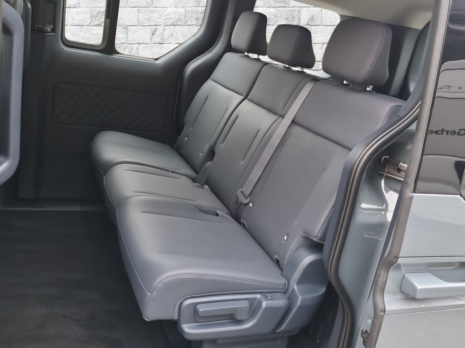 KIA PV5 Passenger 71.2 kWh Plus - 8