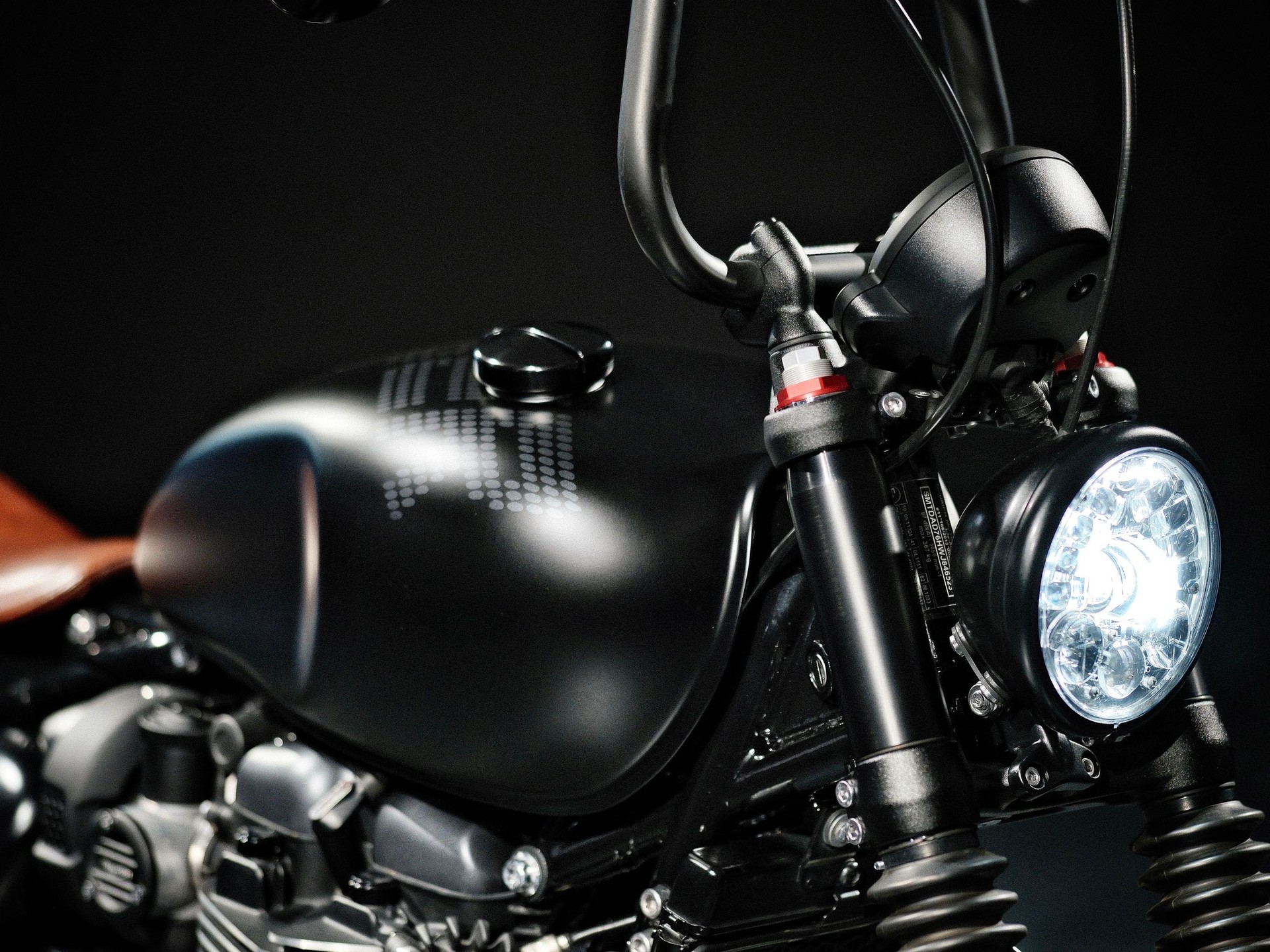 TRIUMPH Bonneville 1200 Bobber ABS - 7
