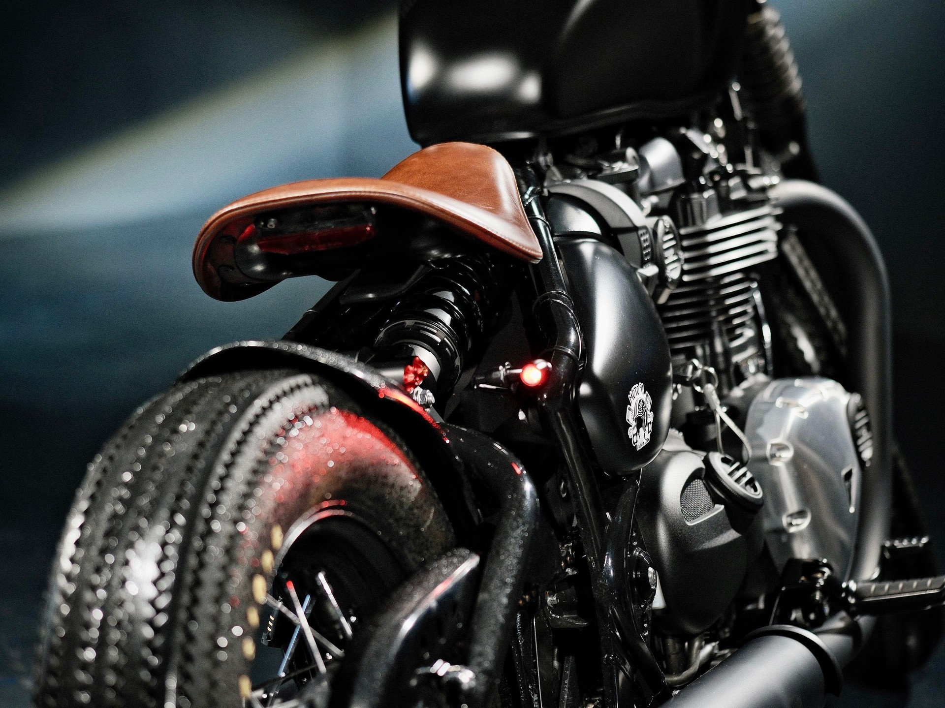 TRIUMPH Bonneville 1200 Bobber ABS - 12