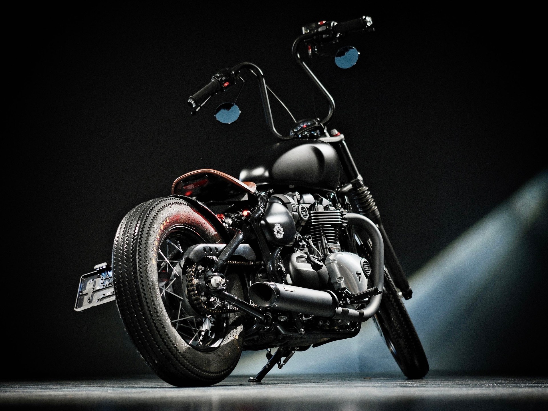 TRIUMPH Bonneville 1200 Bobber ABS - 3