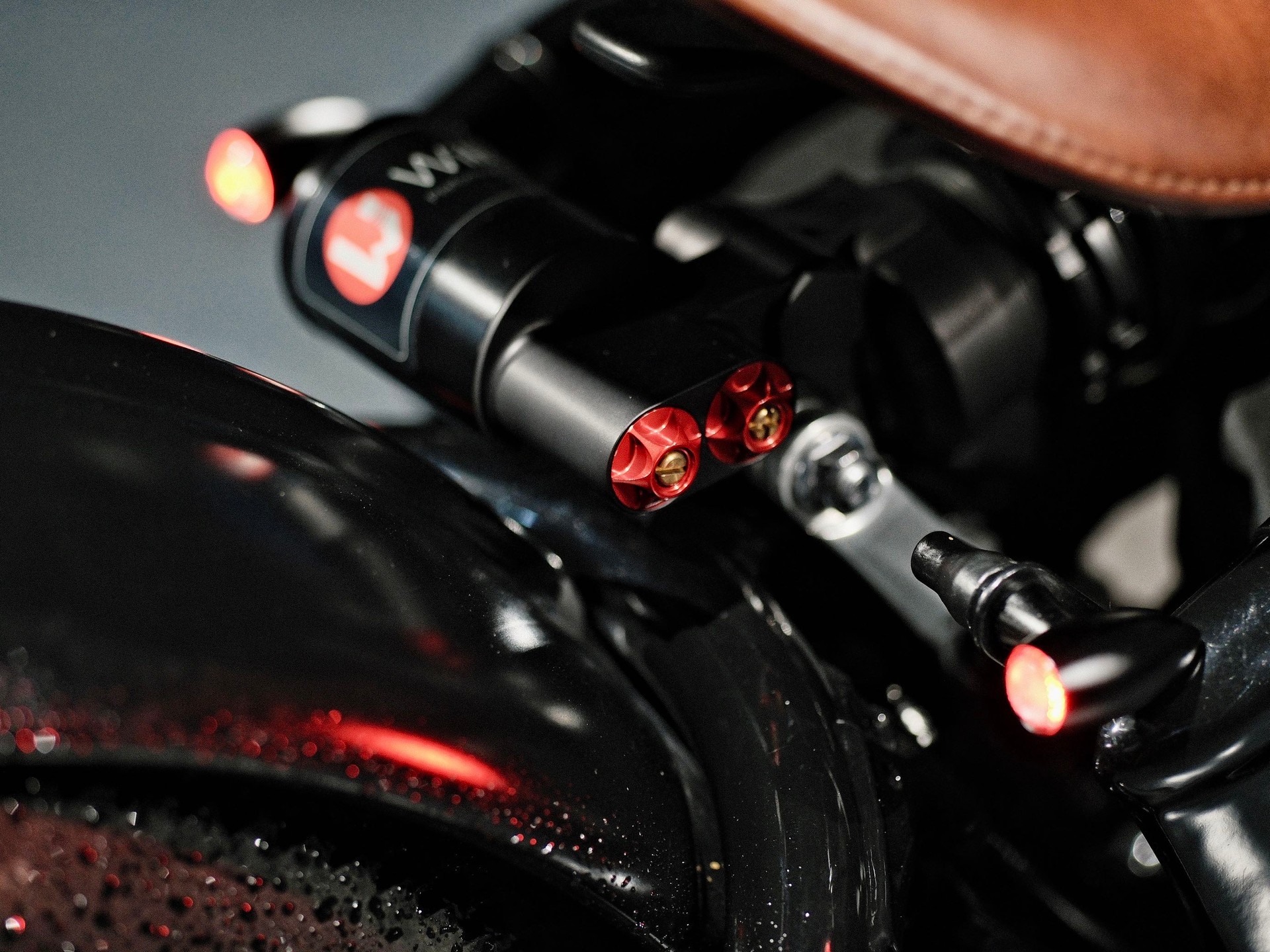 TRIUMPH Bonneville 1200 Bobber ABS - 10