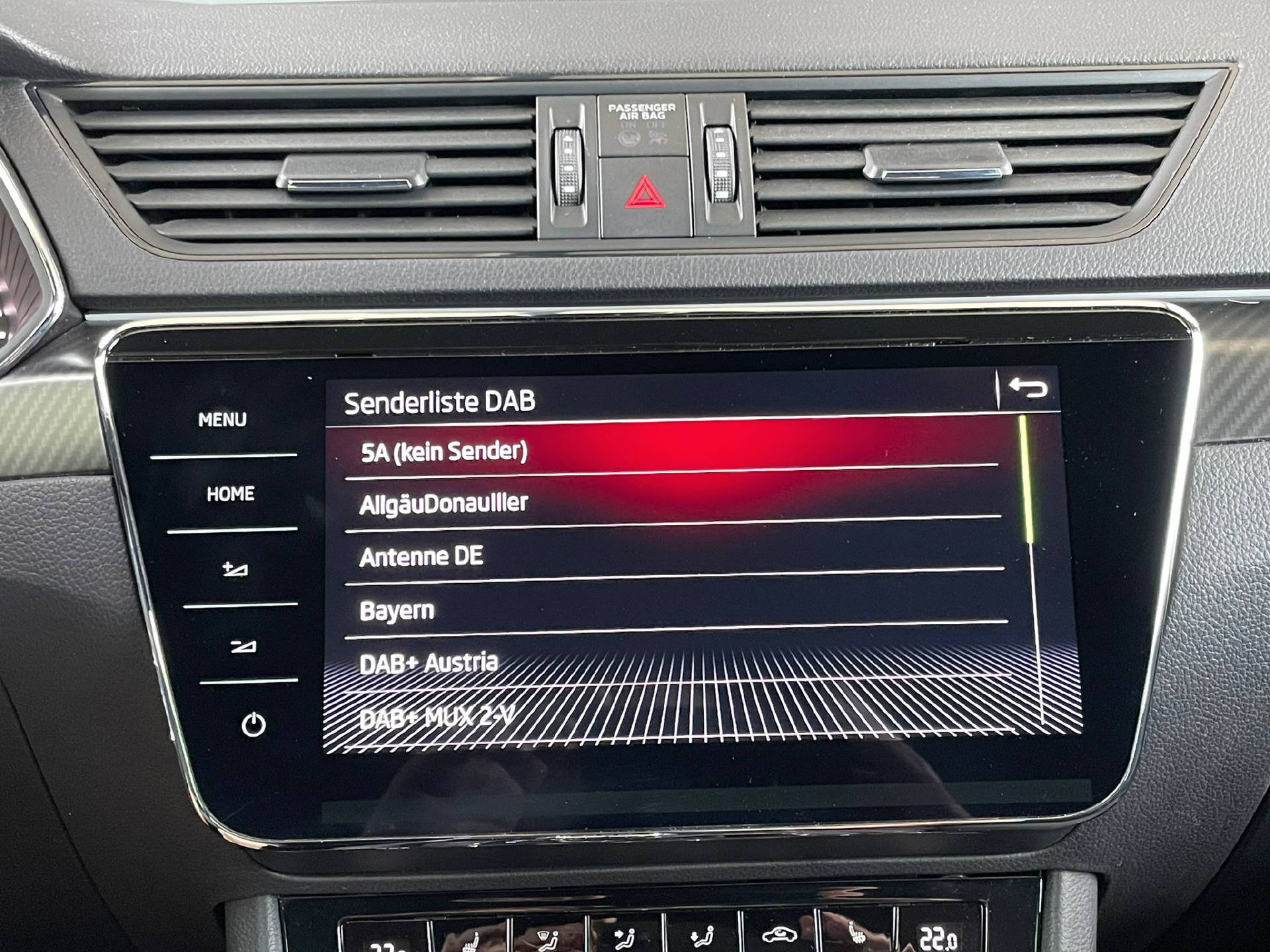 SKODA Superb Combi 2.0 TDI 190 SportLine 4×4 DSG-14