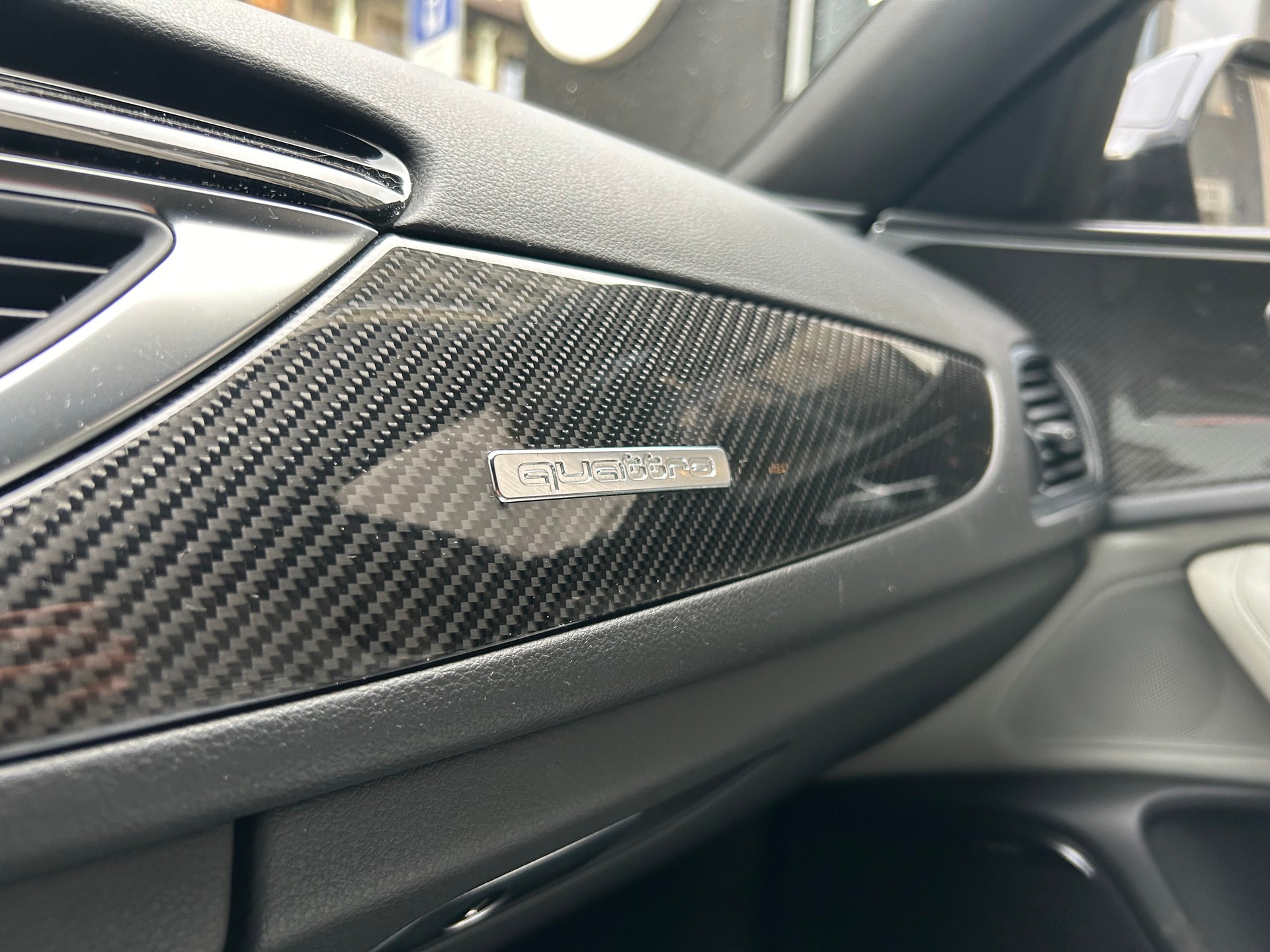 AUDI RS6 Avant 4.0 TFSI V8 quattro Tiptronic - 10