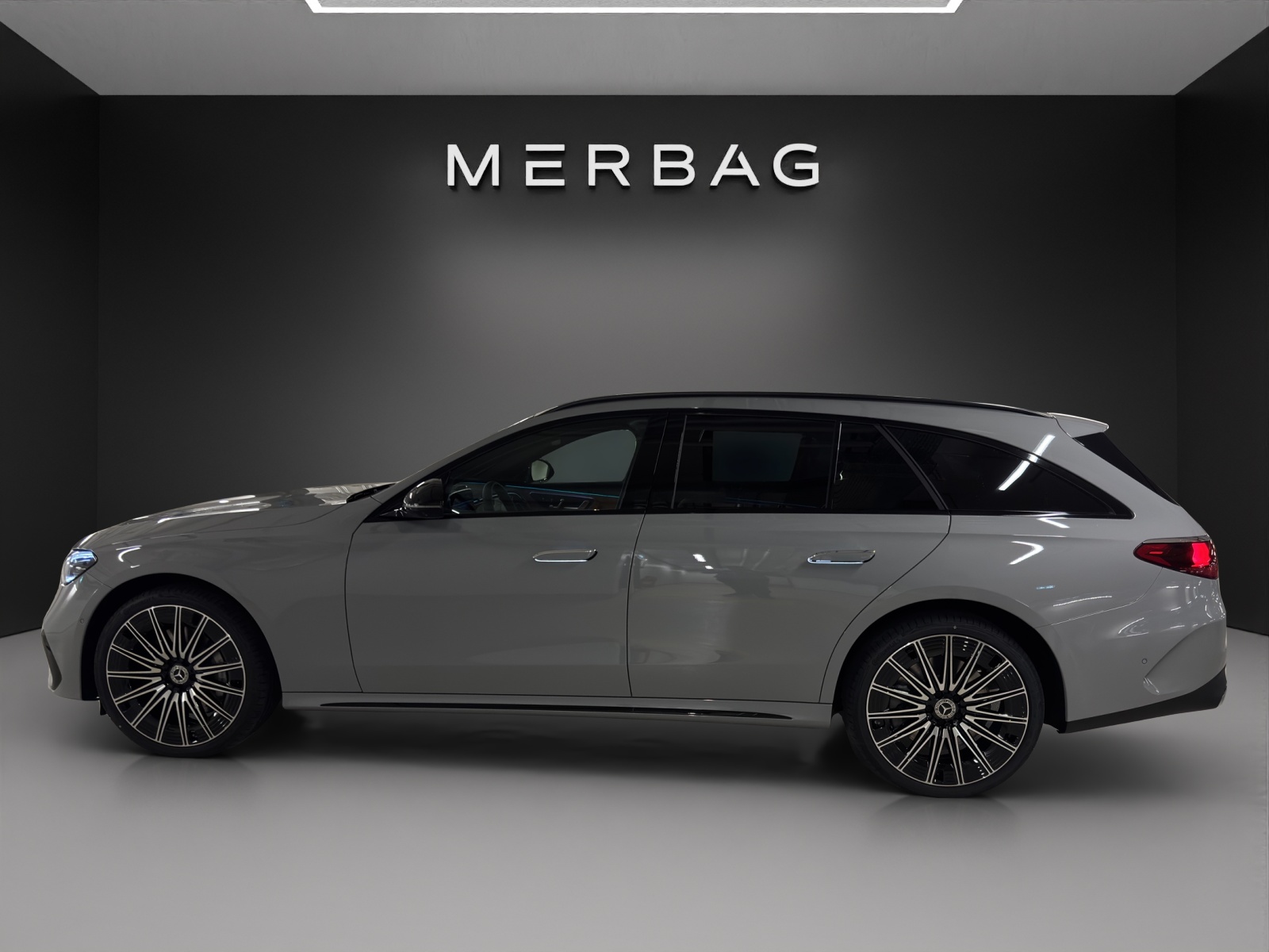 MERCEDES-BENZ E 450 d T 4Matic 9G-Tronic - 4