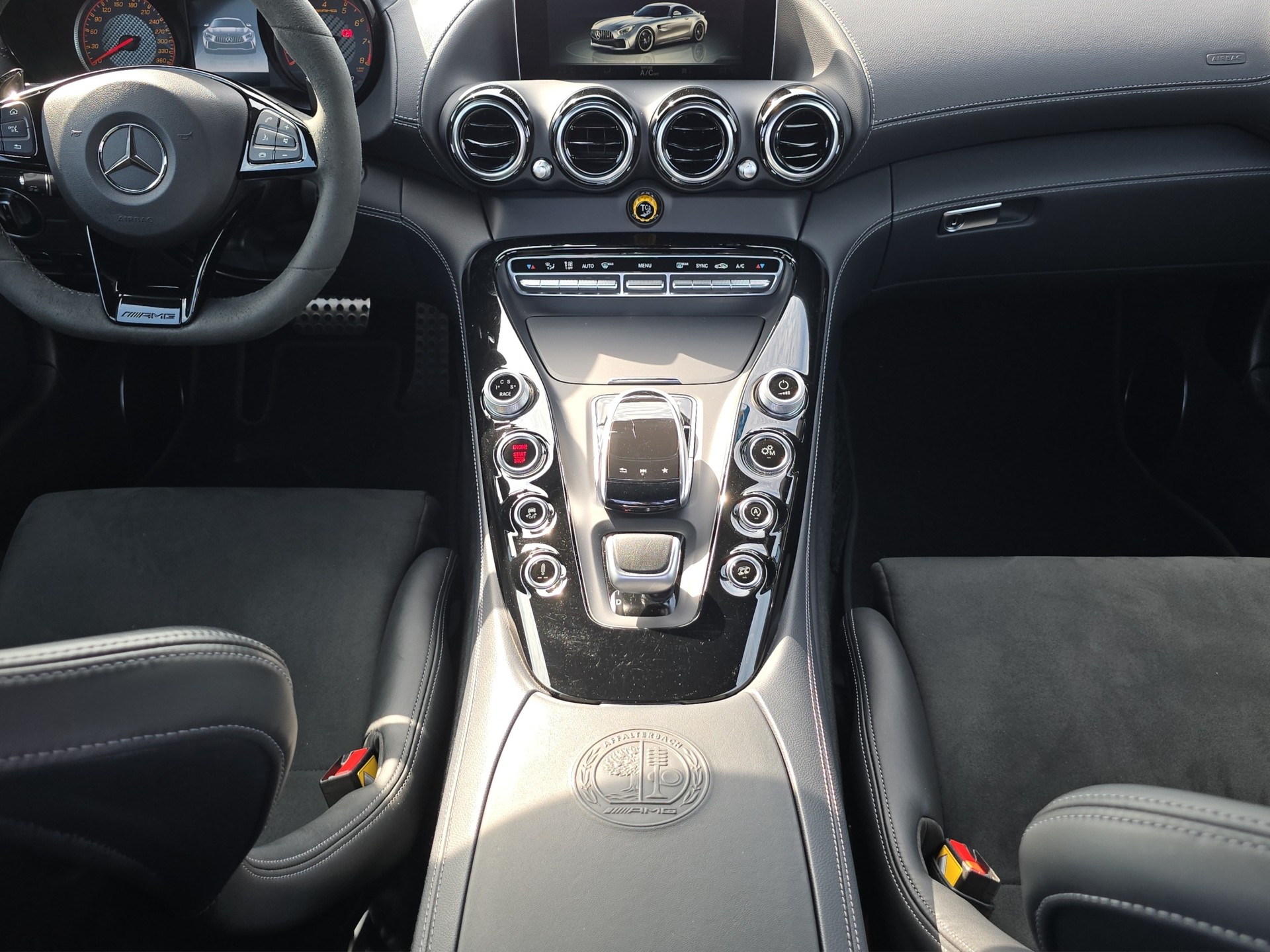 MERCEDES-BENZ AMG GT R Speedshift DCT - 13