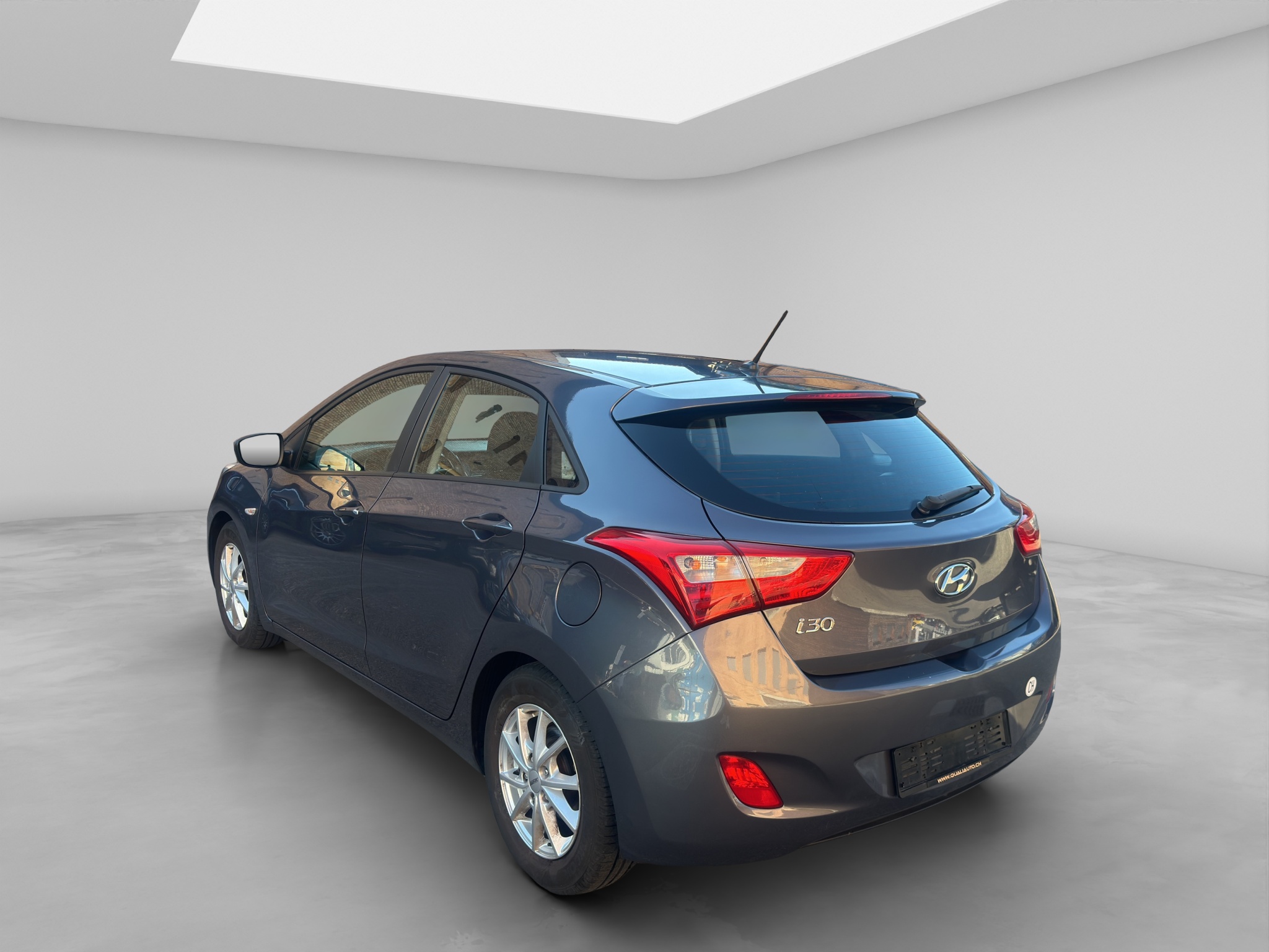HYUNDAI i30 4
