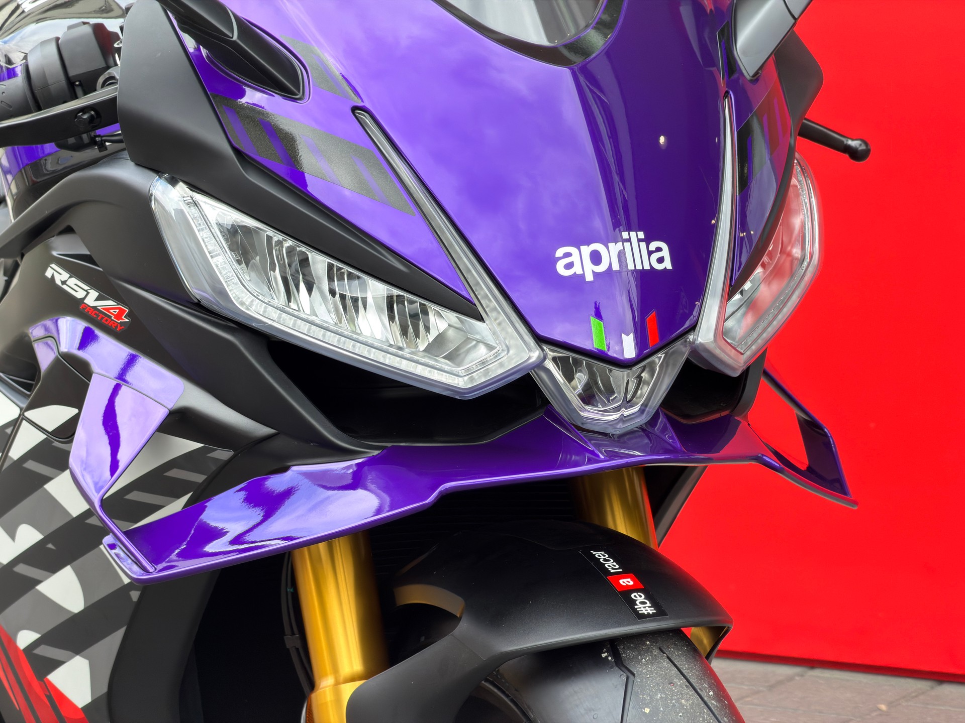 APRILIA RSV4 1100 E5+ Factory - 10