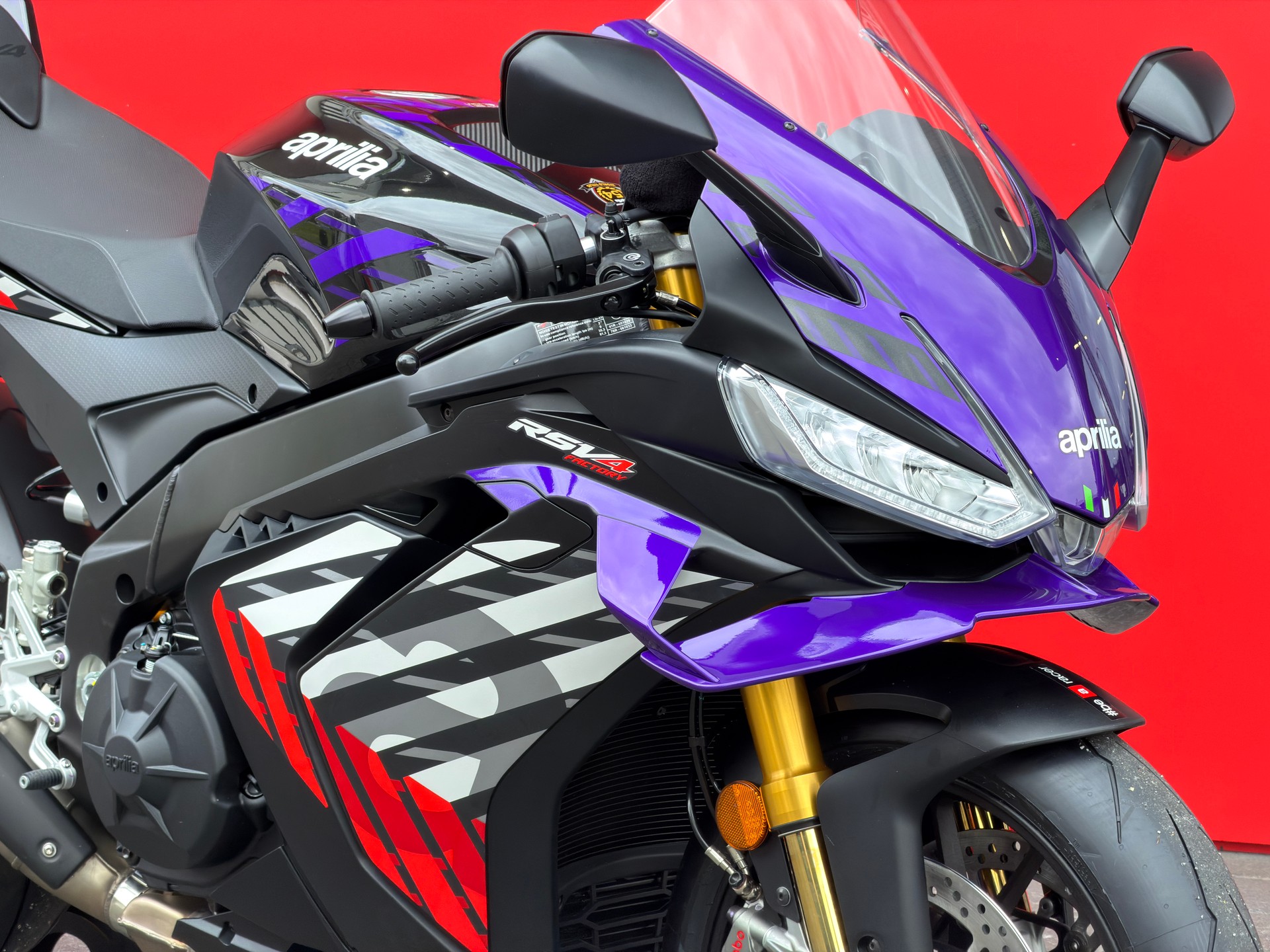 APRILIA RSV4 1100 E5+ Factory - 12