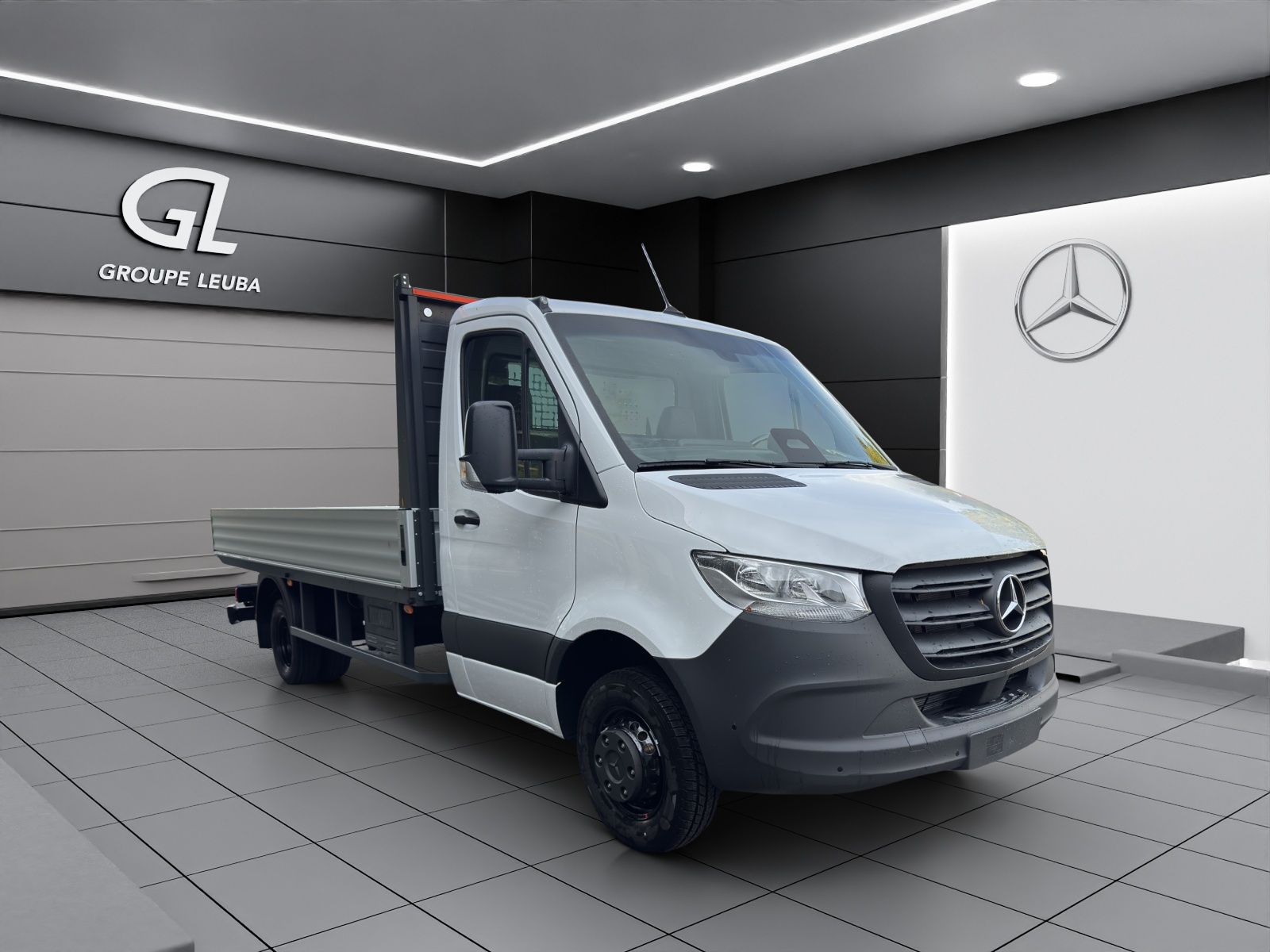 MERCEDES-BENZ Sprinter 519 CDI Standard 9G-TRONIC
