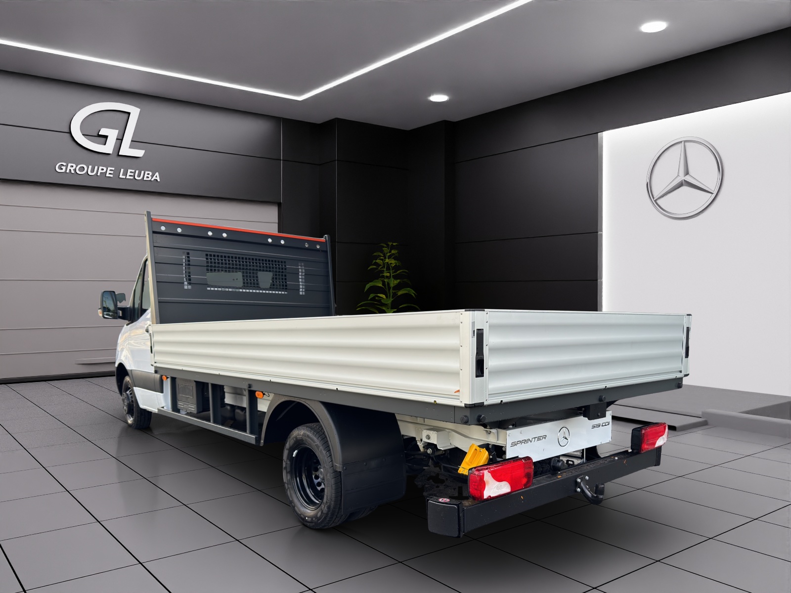 MERCEDES-BENZ Sprinter 519 CDI Standard 9G-TRONIC - 4